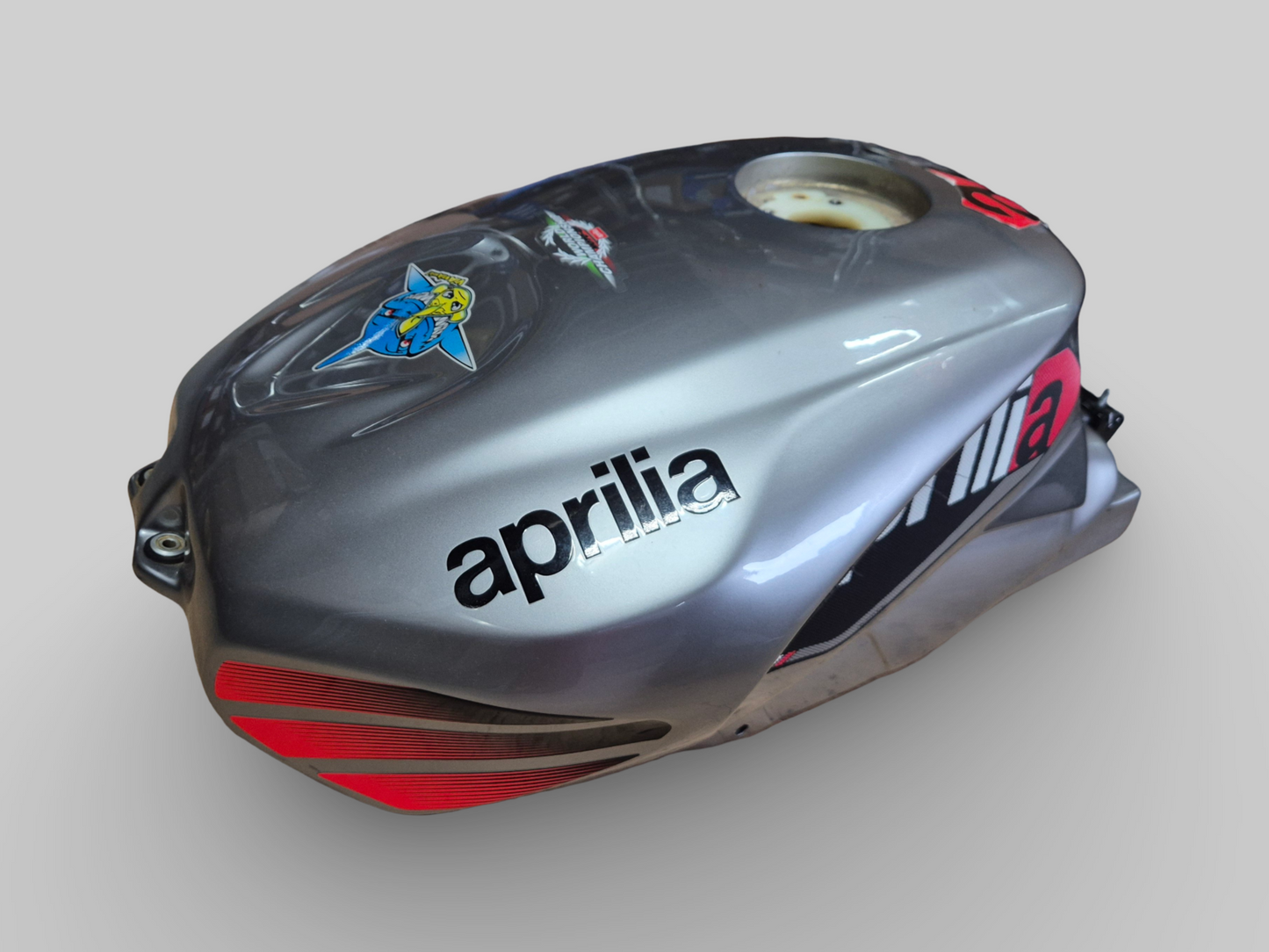 BRANDSTOFTANK ZWART AP8178020 Aprilia RSV1000R 04-10 (+Fabriek) 