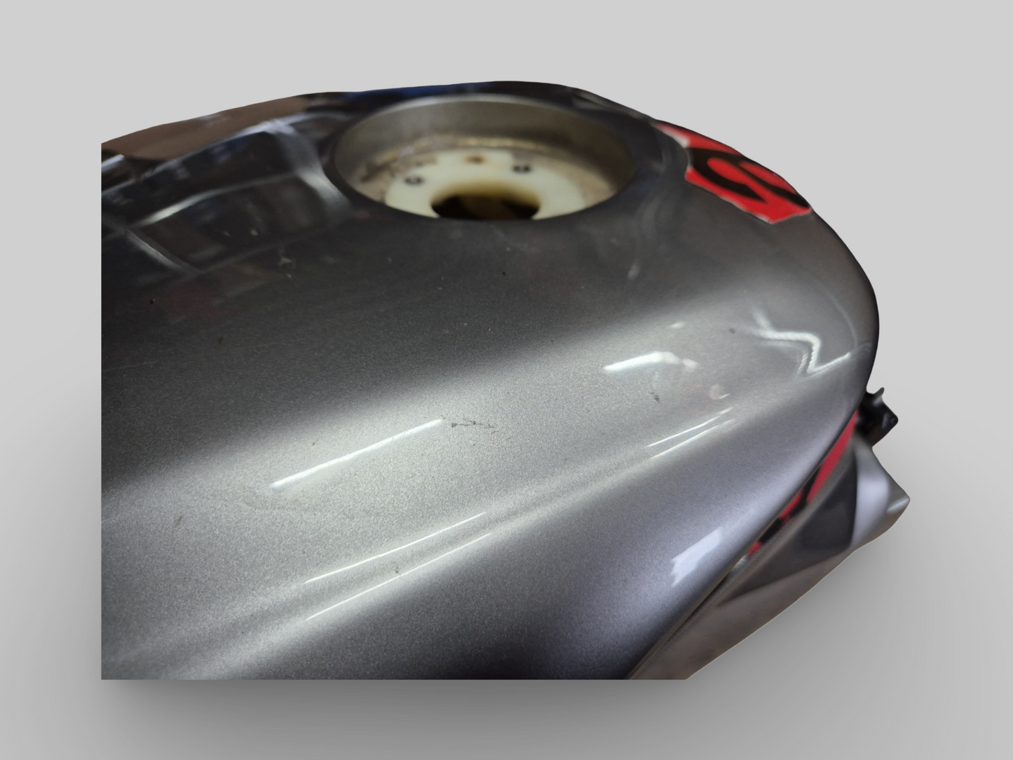 BRANDSTOFTANK ZWART AP8178020 Aprilia RSV1000R 04-10 (+Fabriek) 