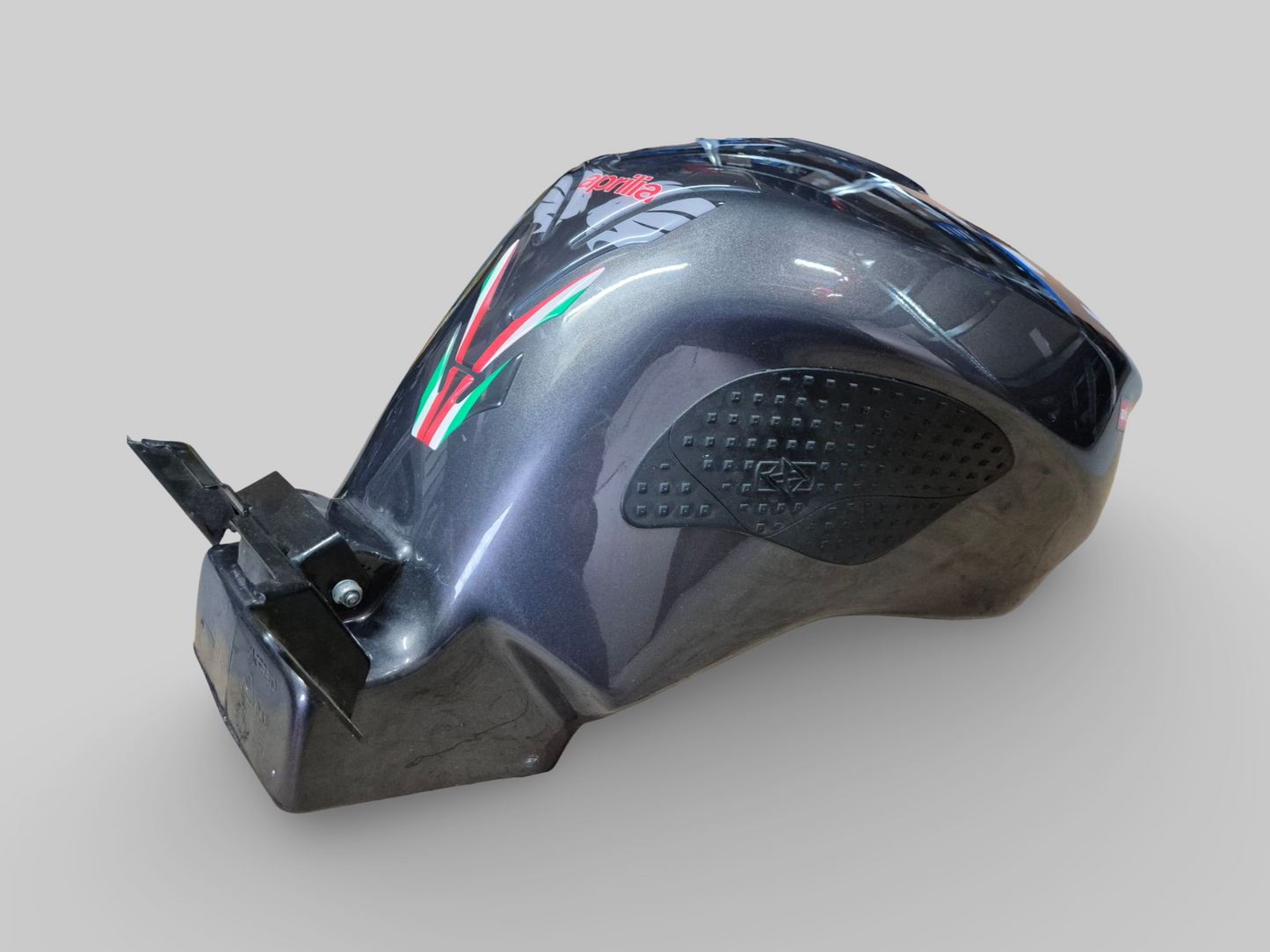 BRANDSTOFTANK STEUNSTANG Aprilia RSV Mille / Tuono / Futura / Falco 