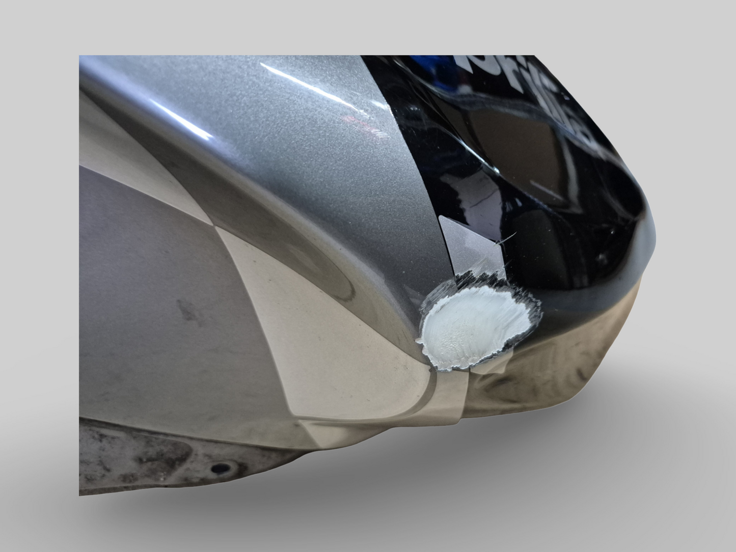 BRANDSTOFTANK ZWART AP8178020 Aprilia RSV1000R 04-10 (+Fabriek) 