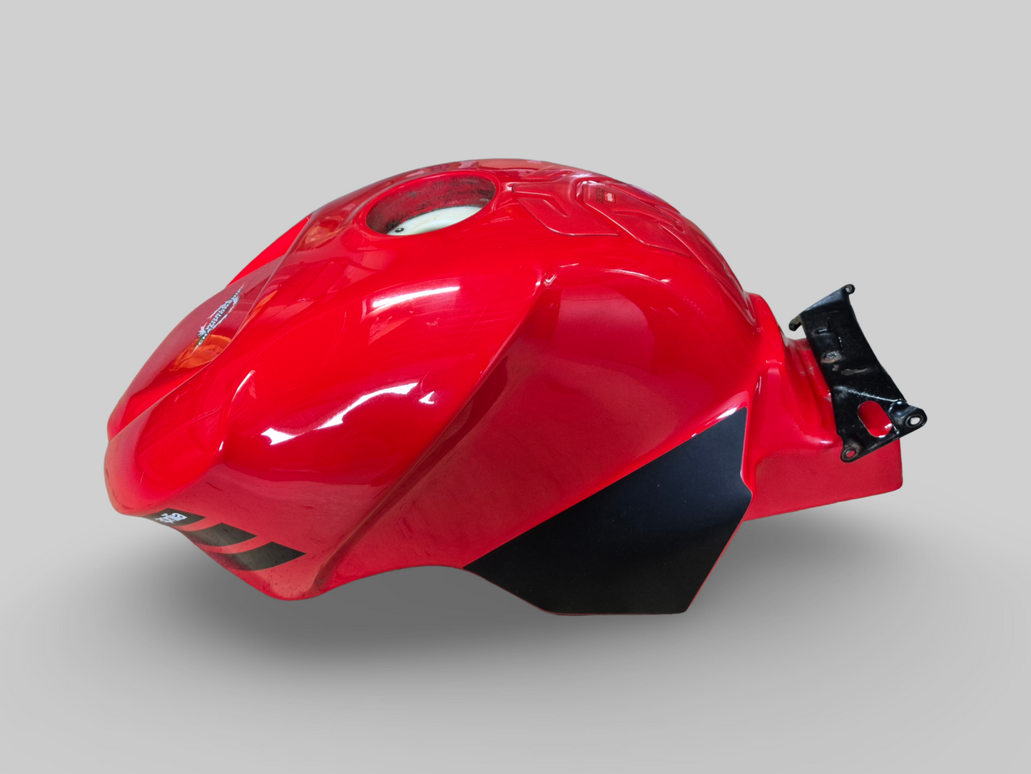 RÉSERVOIR DE CARBURANT ROUGE CHAUD TUONO AP8168218 Aprilia RSV Mille 01-03 / Tuono 02-05 