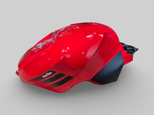 BRANDSTOFTANK WARM ROOD TUONO AP8168218 Aprilia RSV Mille 01-03 / Tuono 02-05 