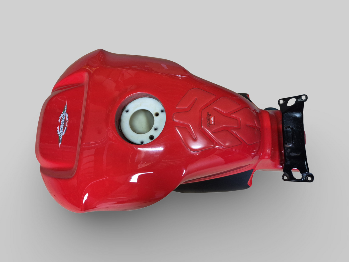 RÉSERVOIR DE CARBURANT ROUGE CHAUD TUONO AP8168218 Aprilia RSV Mille 01-03 / Tuono 02-05 