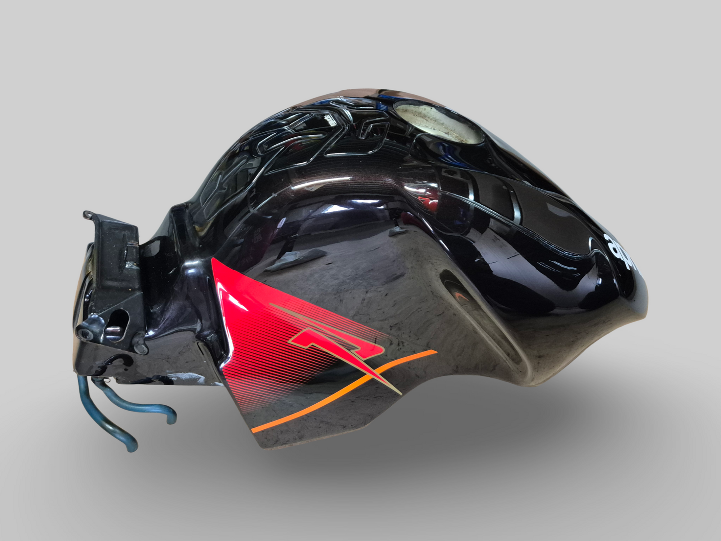 BRANDSTOFTANK WARM ROOD TUONO AP8168218 Aprilia RSV Mille 01-03 / Tuono 02-05 