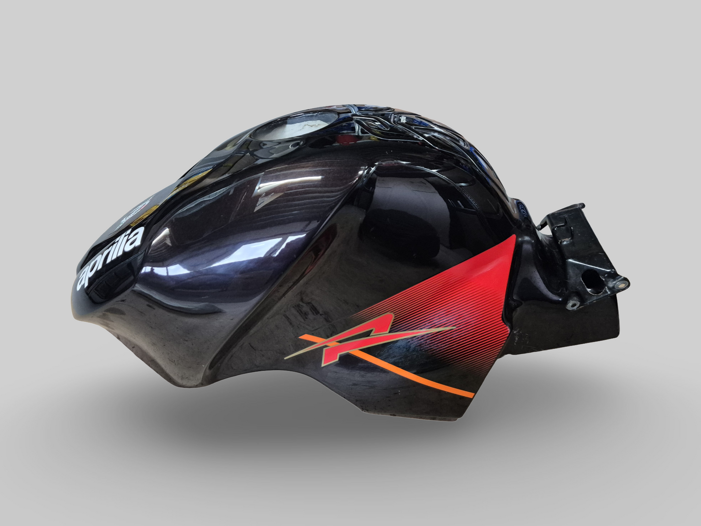 BRANDSTOFTANK WARM ROOD TUONO AP8168218 Aprilia RSV Mille 01-03 / Tuono 02-05 