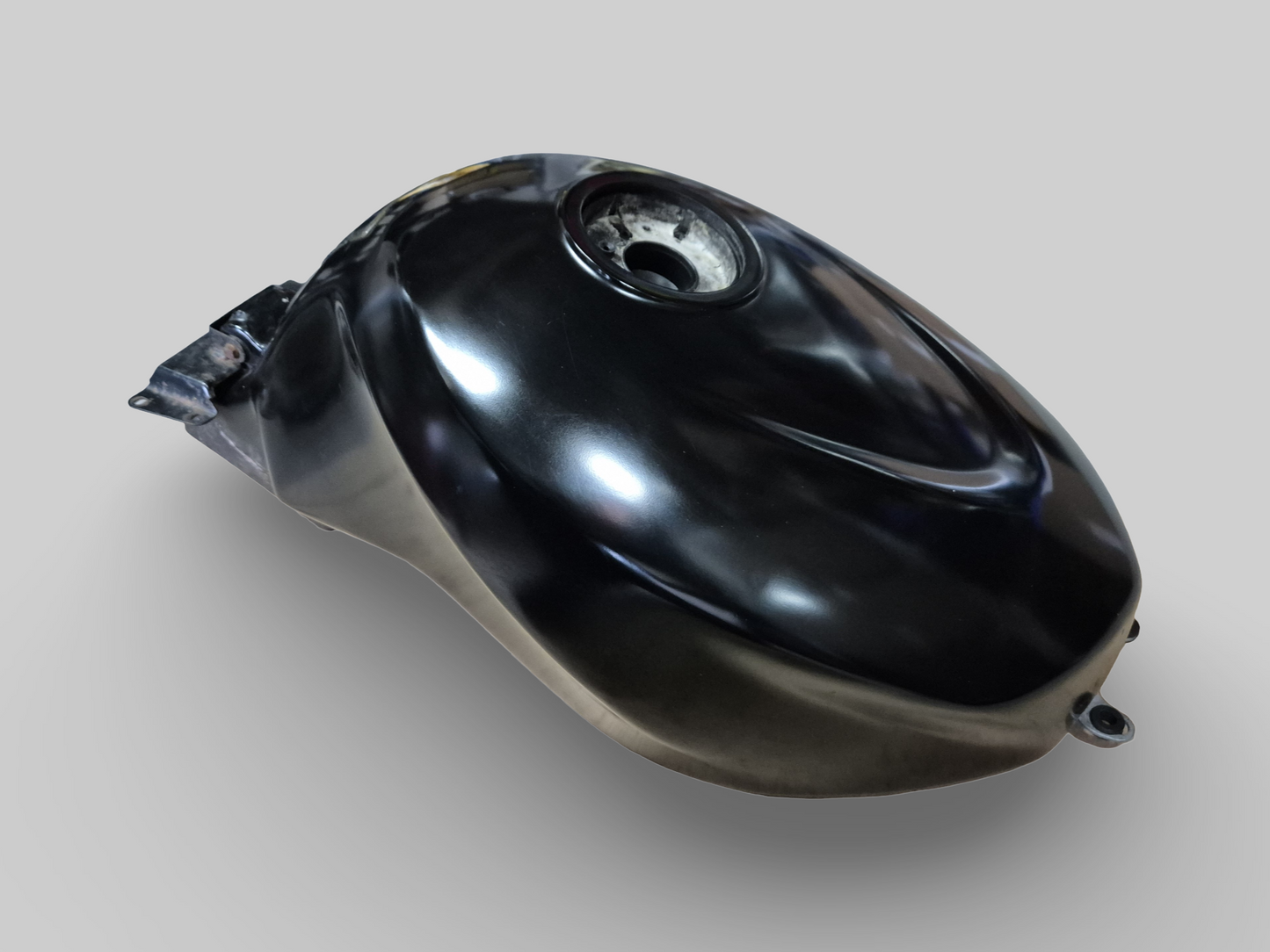 BRANDSTOFTANK STEUNSTANG Aprilia RSV Mille / Tuono / Futura / Falco 