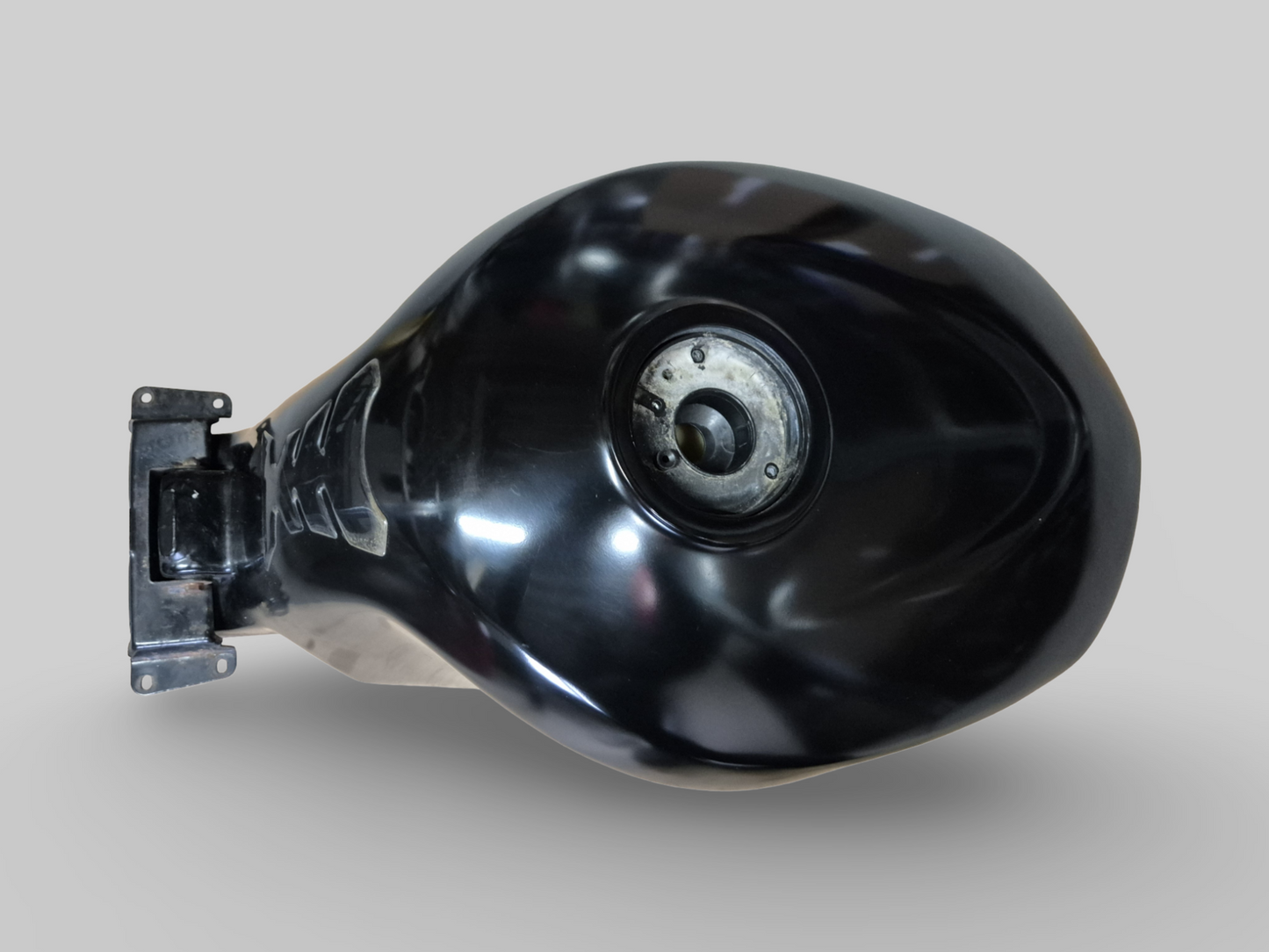 BRANDSTOFTANK STEUNSTANG Aprilia RSV Mille / Tuono / Futura / Falco 