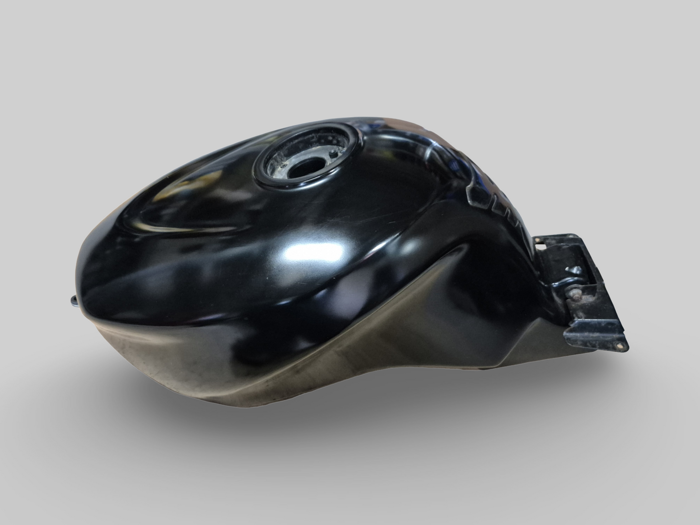 BRANDSTOFTANK STEUNSTANG Aprilia RSV Mille / Tuono / Futura / Falco 