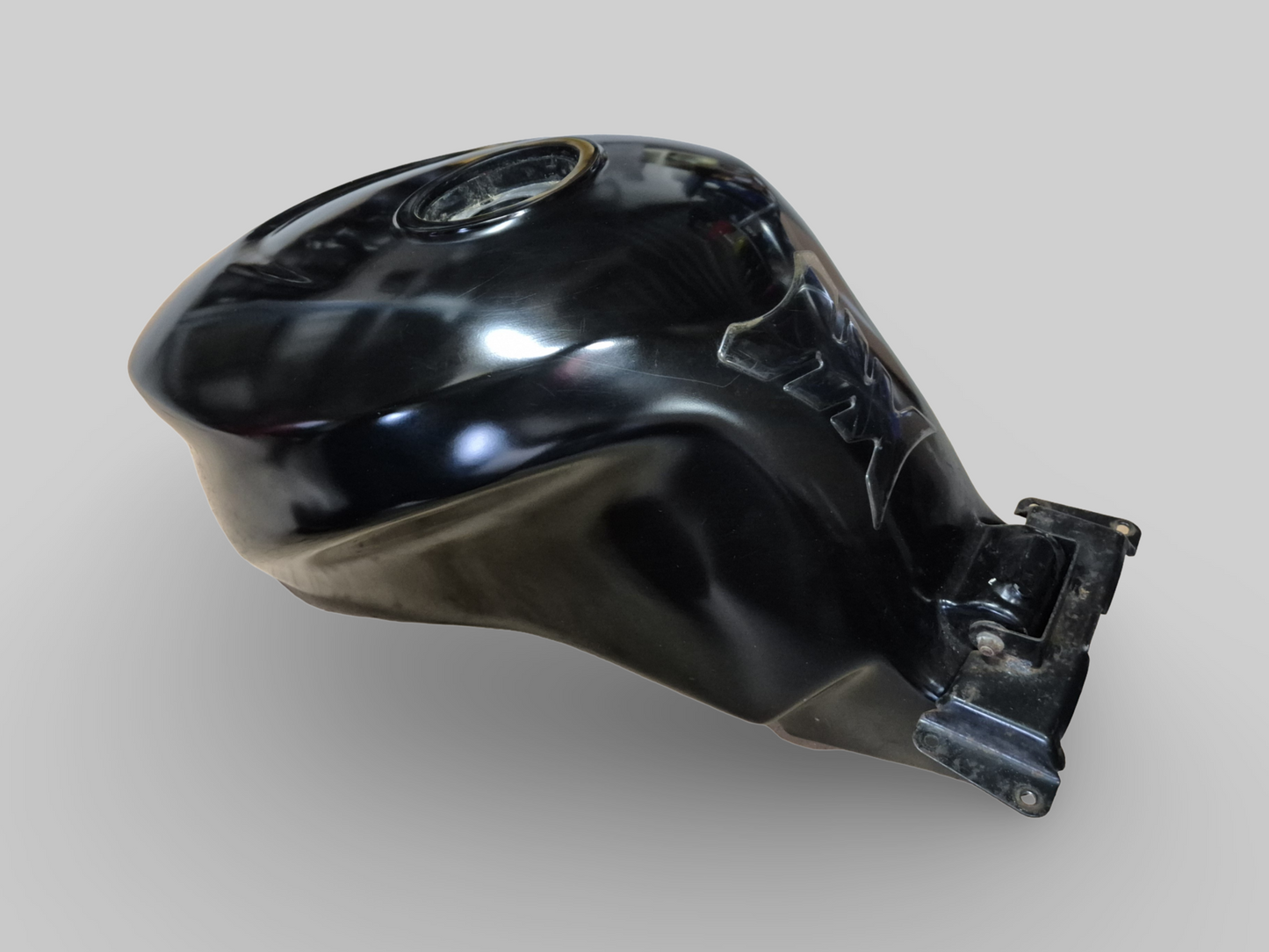 BRANDSTOFTANK STEUNSTANG Aprilia RSV Mille / Tuono / Futura / Falco 