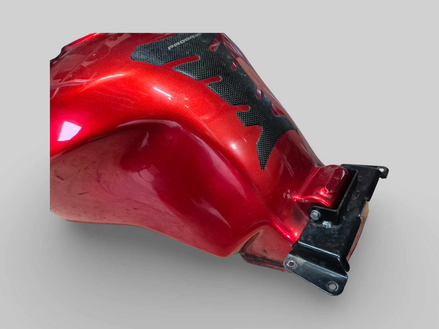 BRANDSTOFTANK STEUNSTANG Aprilia RSV Mille / Tuono / Futura / Falco 