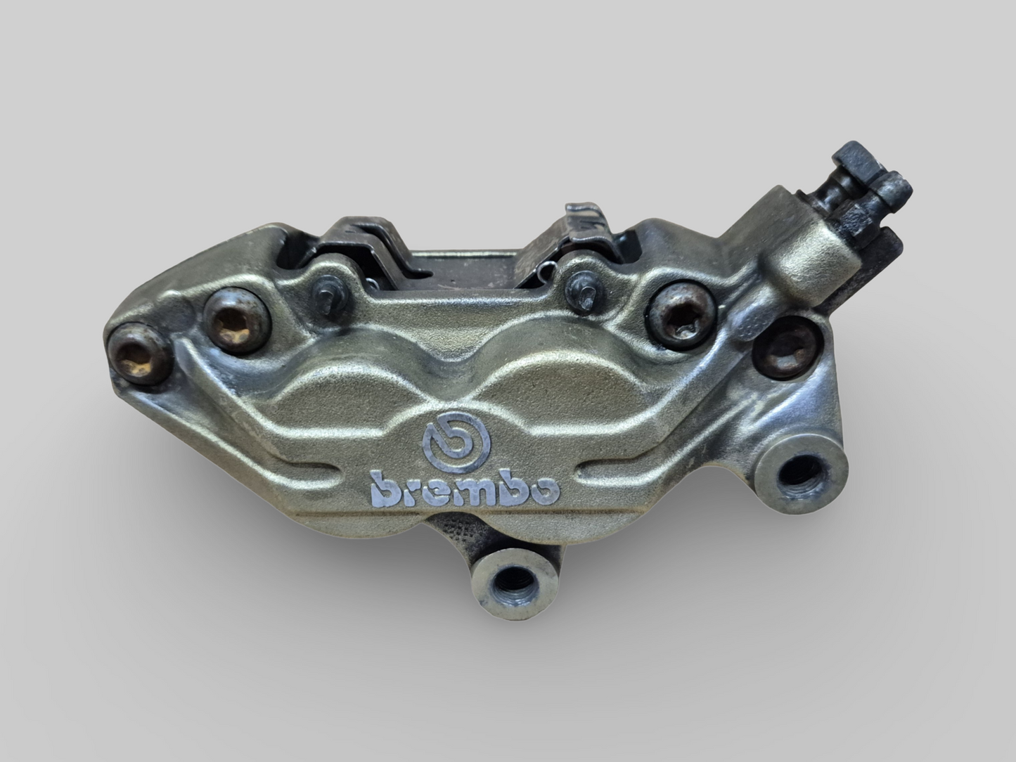 REMKLAUW LINKSVOOR BREMBO P4 GOUD AP8113971 Aprilia RSV Mille 98-03 / Tuono 02-05