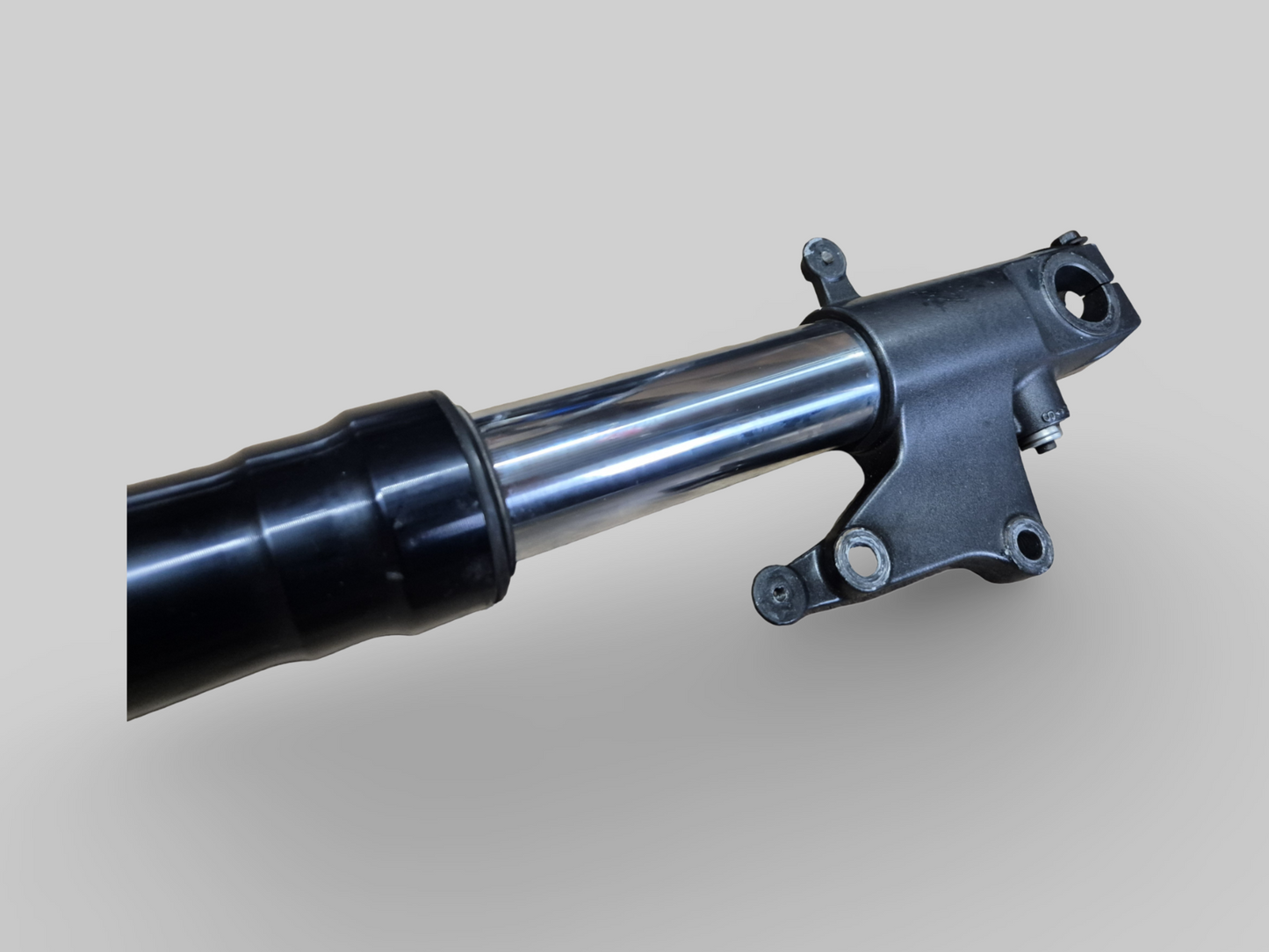 VORKPOOT RECHTER AP8123970 Aprilia RSV Mille 01-03 / Tuono 02-05 