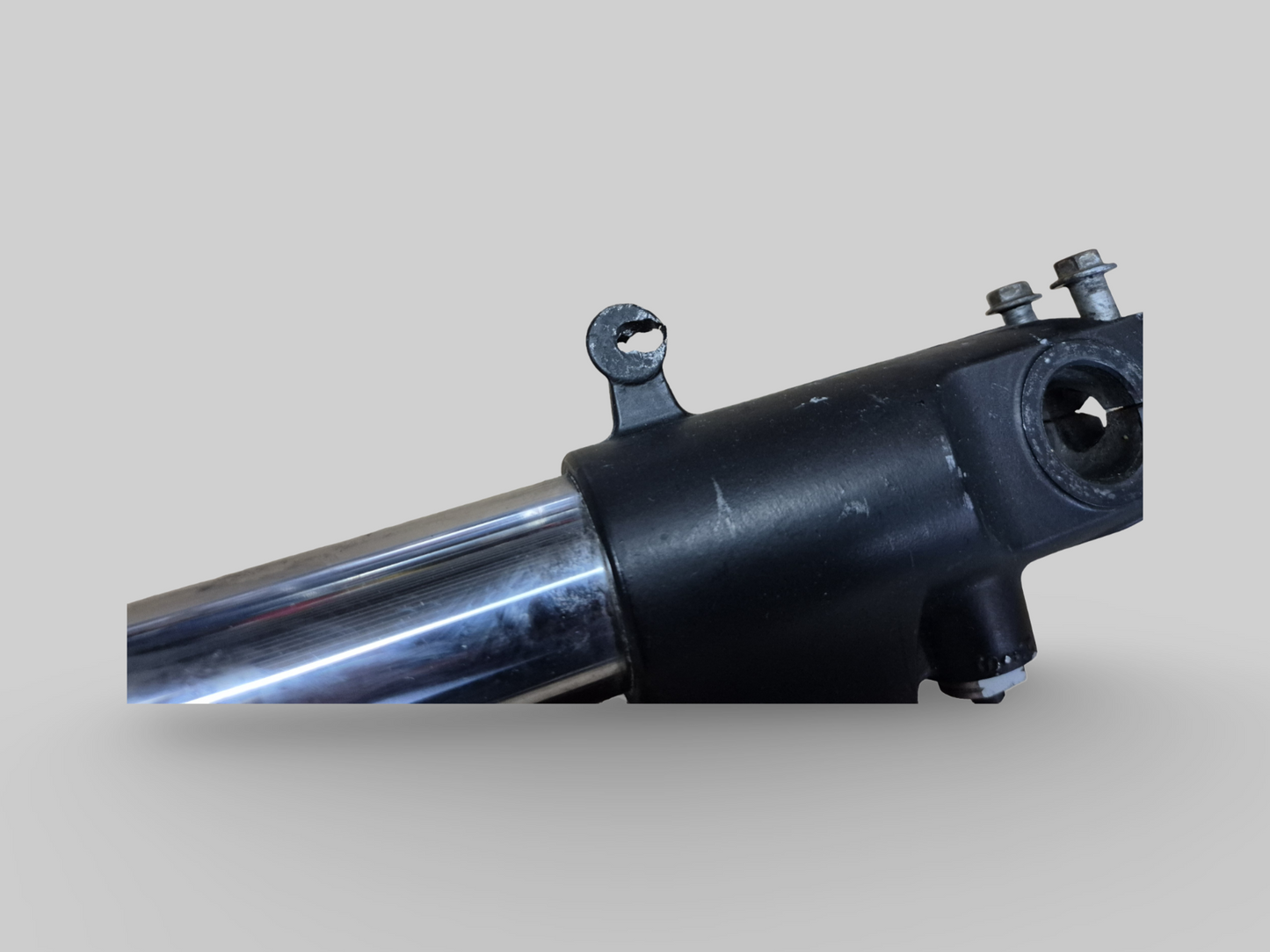 VORKPOOT RECHTER AP8123970 Aprilia RSV Mille 01-03 / Tuono 02-05 