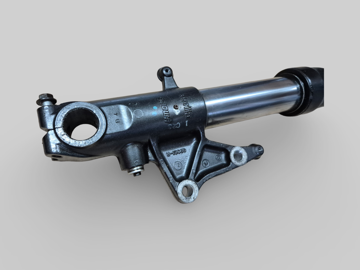 RECHTER ZIJDE SHOWA VORKPOOT AP8123637 Aprilia RSV Mille 98-03 / Tuono 02-05