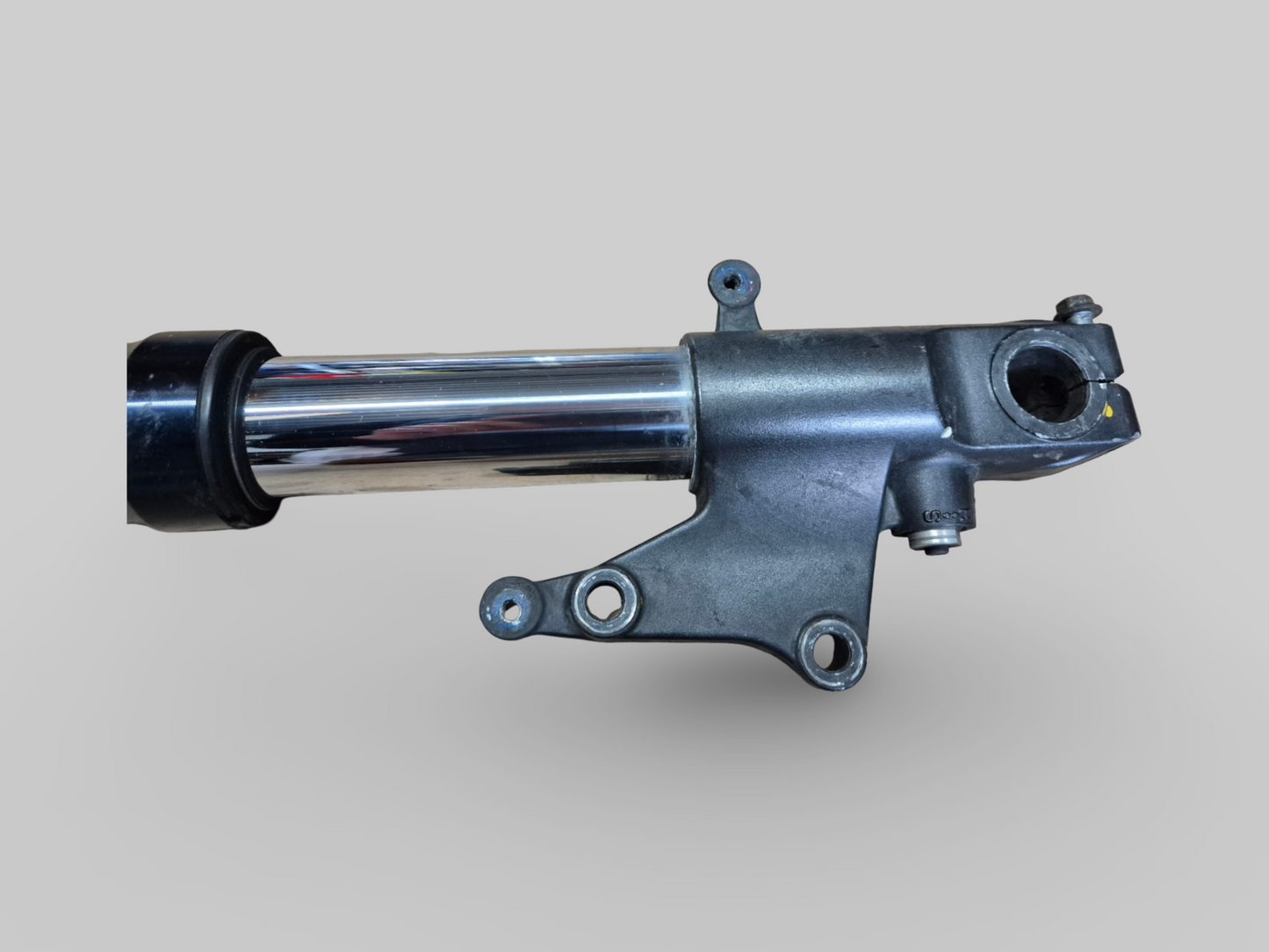 RECHTERZIJDE SHOWA AXIALE VORKPOOT AP8123637 Aprilia RSV Mille 98-03 / Tuono 02-05