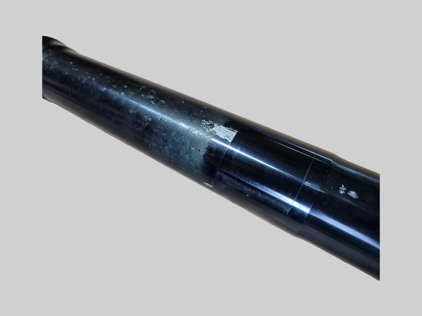 RECHTERZIJDE SHOWA AXIALE VORKPOOT AP8123637 Aprilia RSV Mille 98-03 / Tuono 02-05