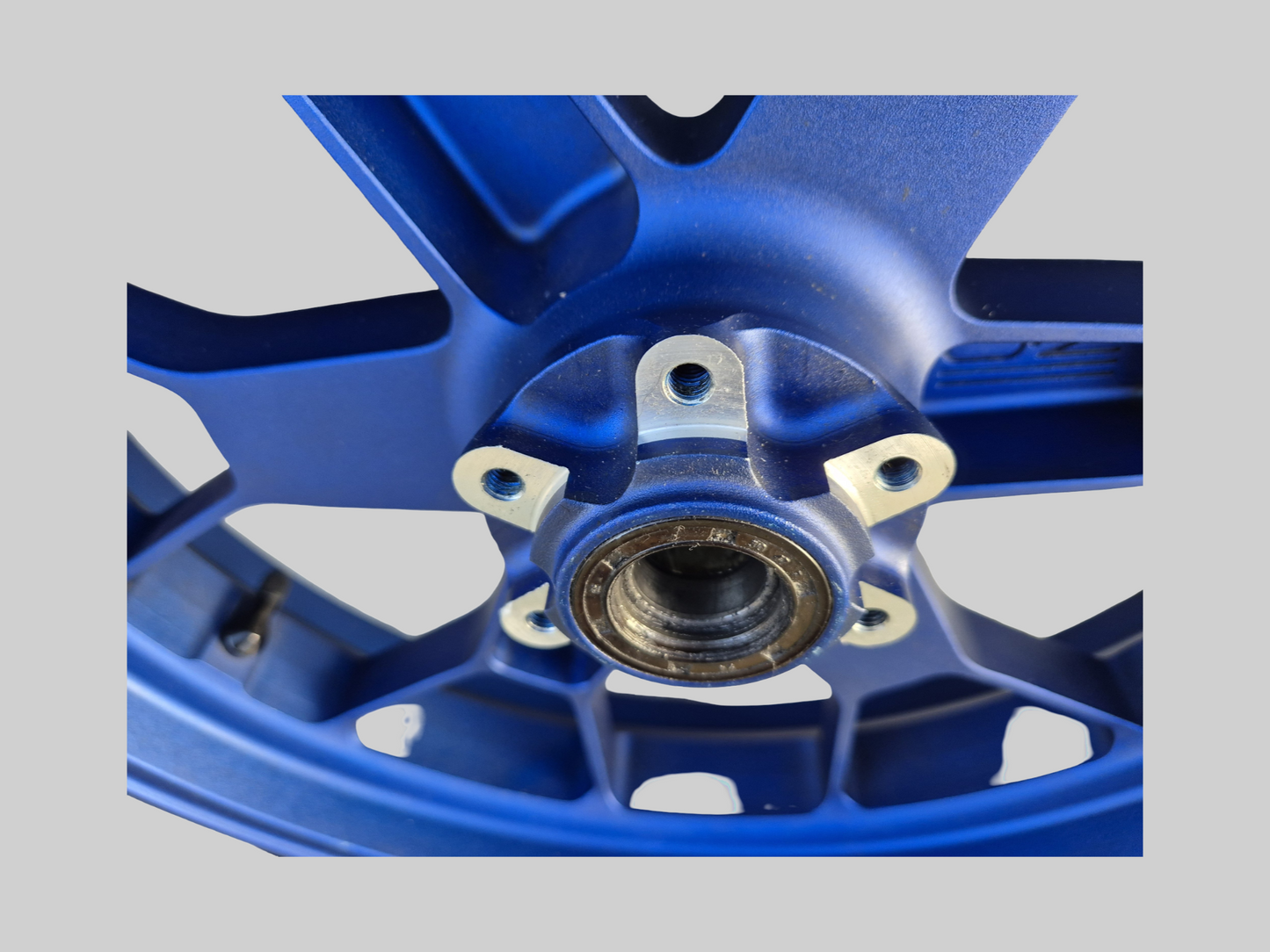 LIGHTWEIGHT OZ VELGEN AP8108676 Aprilia RSV Mille 98-03 / Tuono 02-05 