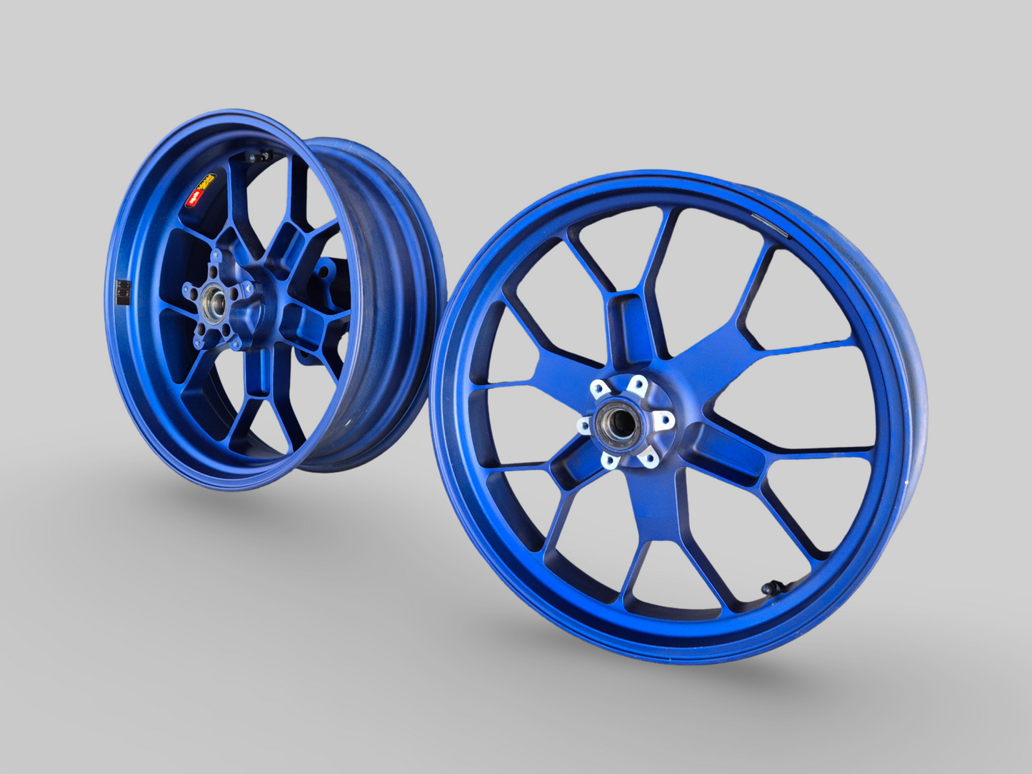 LIGHTWEIGHT OZ VELGEN AP8108676 Aprilia RSV Mille 98-03 / Tuono 02-05 