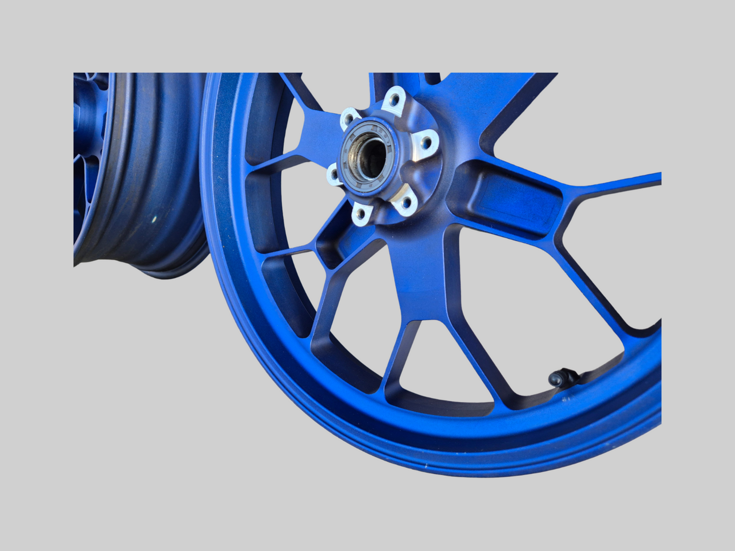 LIGHTWEIGHT OZ VELGEN AP8108676 Aprilia RSV Mille 98-03 / Tuono 02-05 