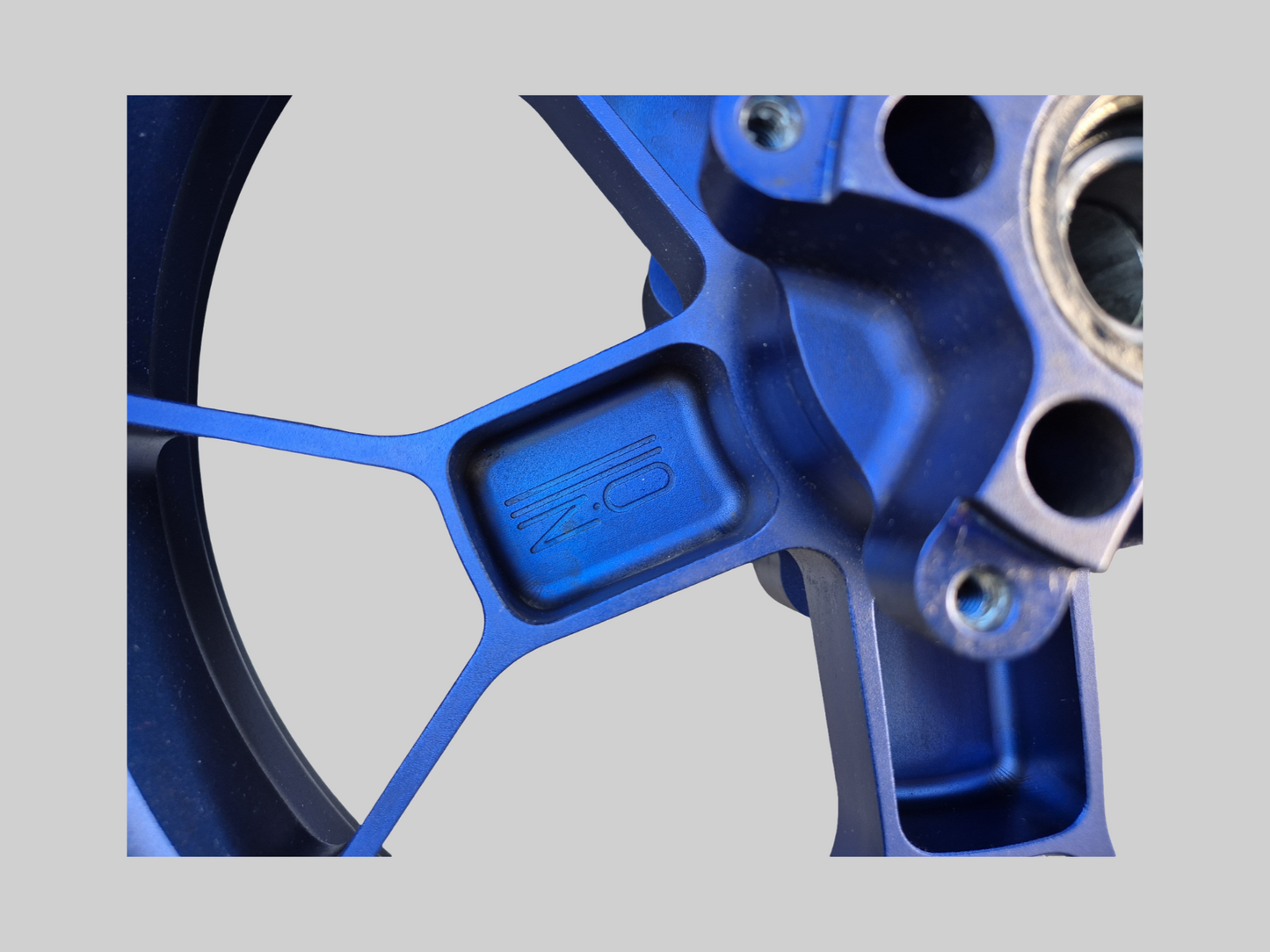 LIGHTWEIGHT OZ VELGEN AP8108676 Aprilia RSV Mille 98-03 / Tuono 02-05 