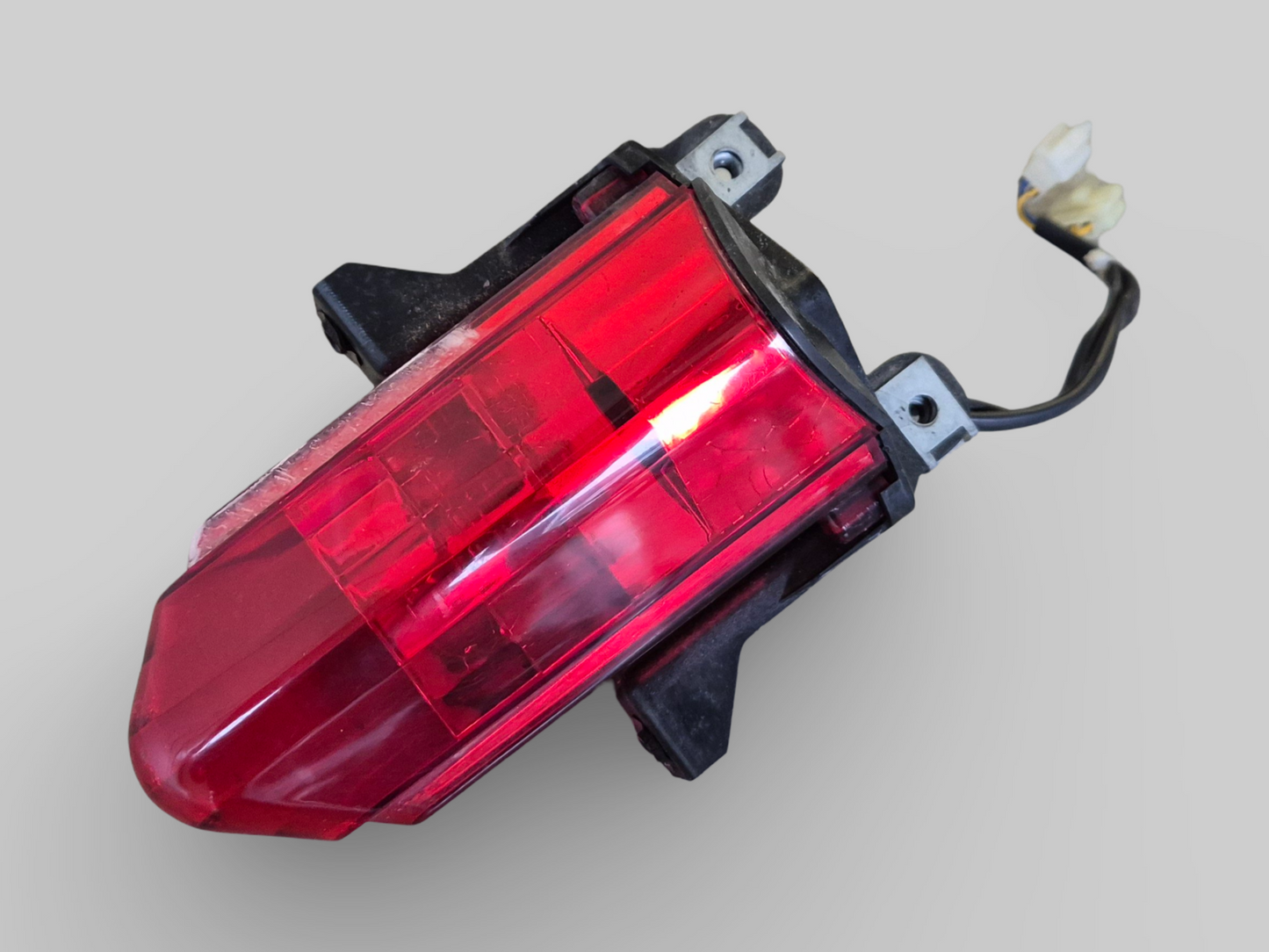 TAIL LIGHT AP8127723 Aprilia RSV1000R 2006-2010