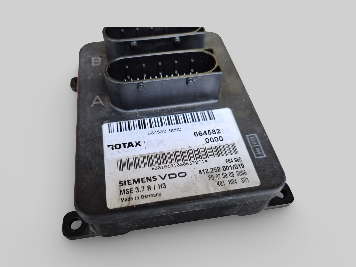 MAIN SIEMENS VDO ECU CDI UNIT 664582 AP0664981 Aprilia RSV1000R / Tuono 1000R 2004-2009 (Copy)