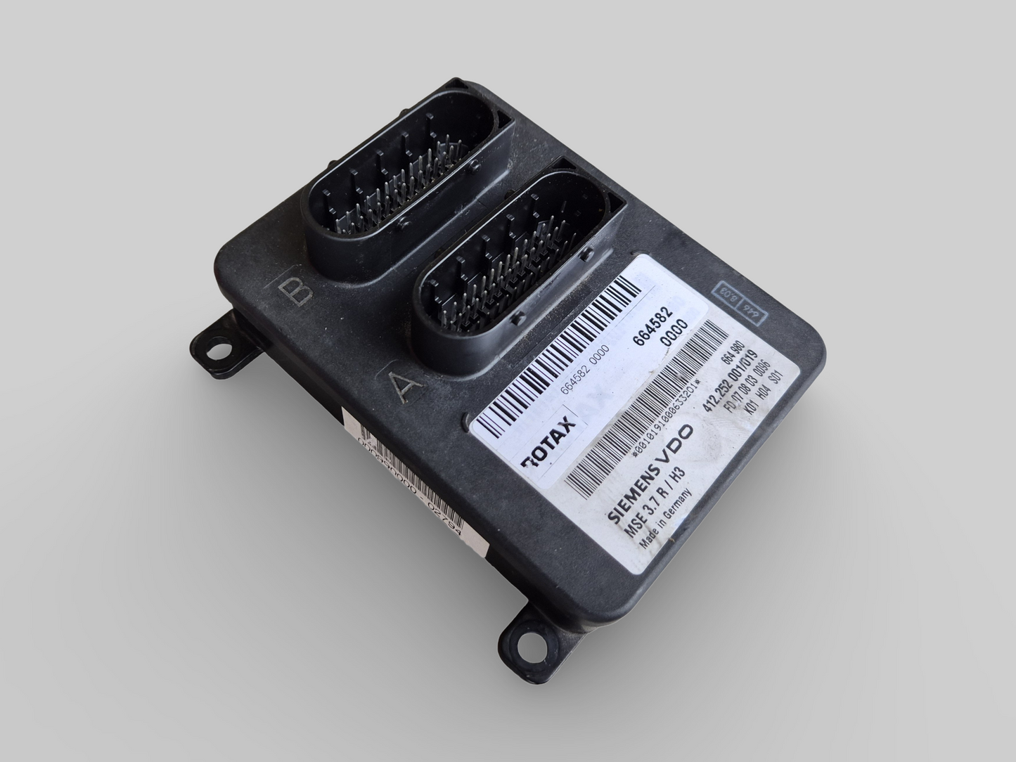 MAIN SIEMENS VDO ECU CDI UNIT 664582 AP0664981 Aprilia RSV1000R / Tuono 1000R 2004-2009 (Copy)