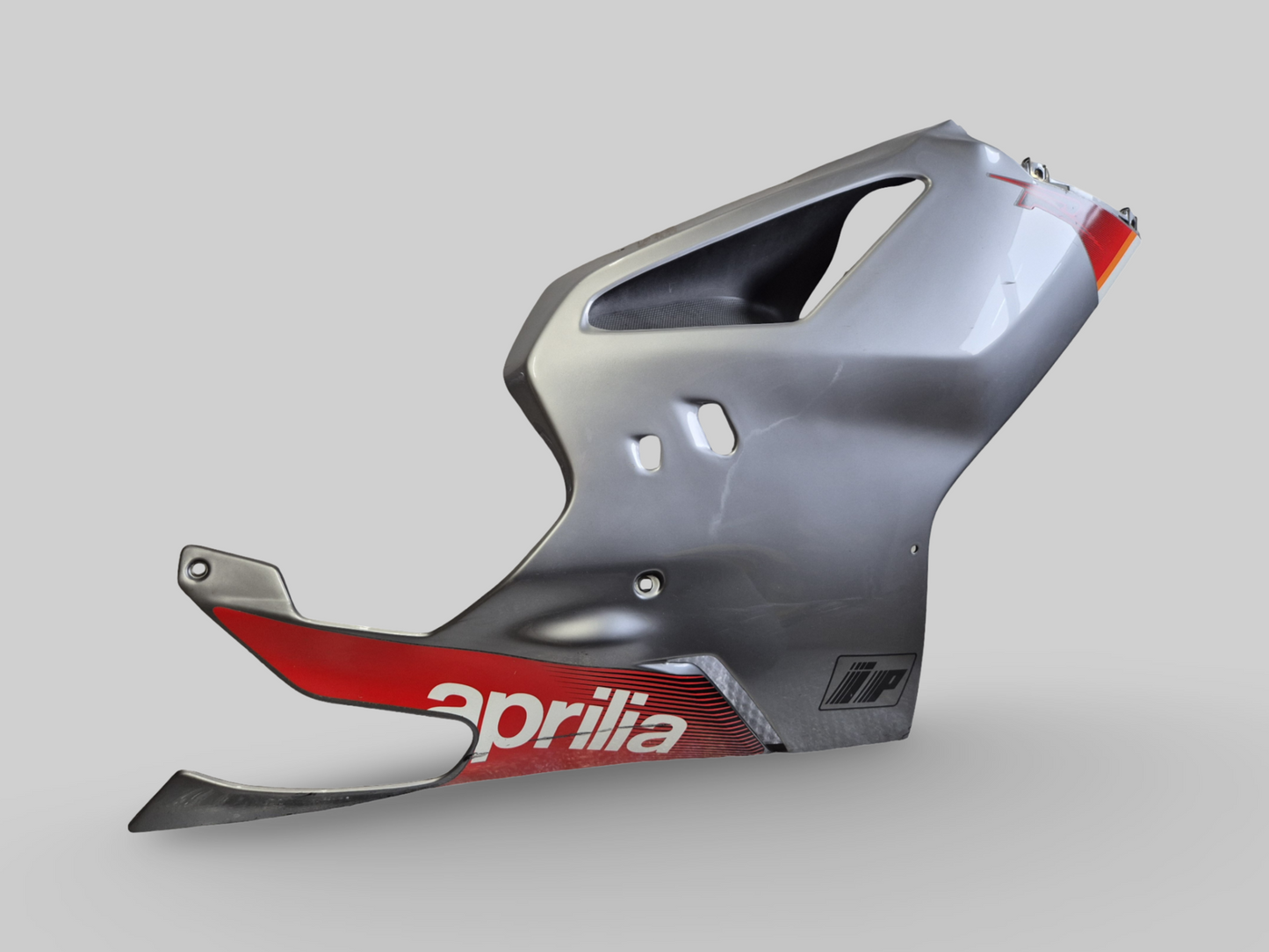 CARÉNAGE SUPÉRIEUR DROIT GRIS AP8158657 Aprilia RSV1000R (+FACTORY) 04-09 