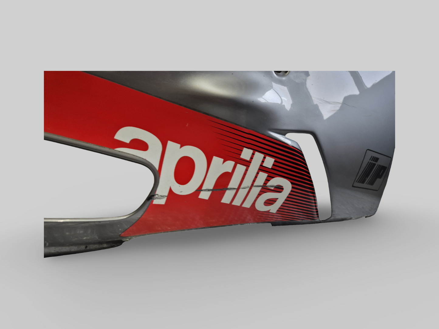 CARÉNAGE SUPÉRIEUR DROIT GRIS AP8158657 Aprilia RSV1000R (+FACTORY) 04-09 