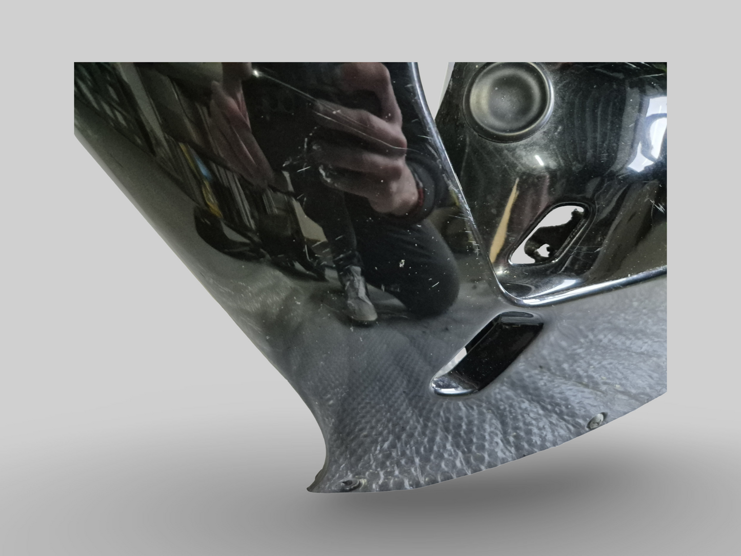 CARÉNAGE CÔTÉ GAUCHE NOIR AP8148600 Aprilia RSV Mille 98-00 