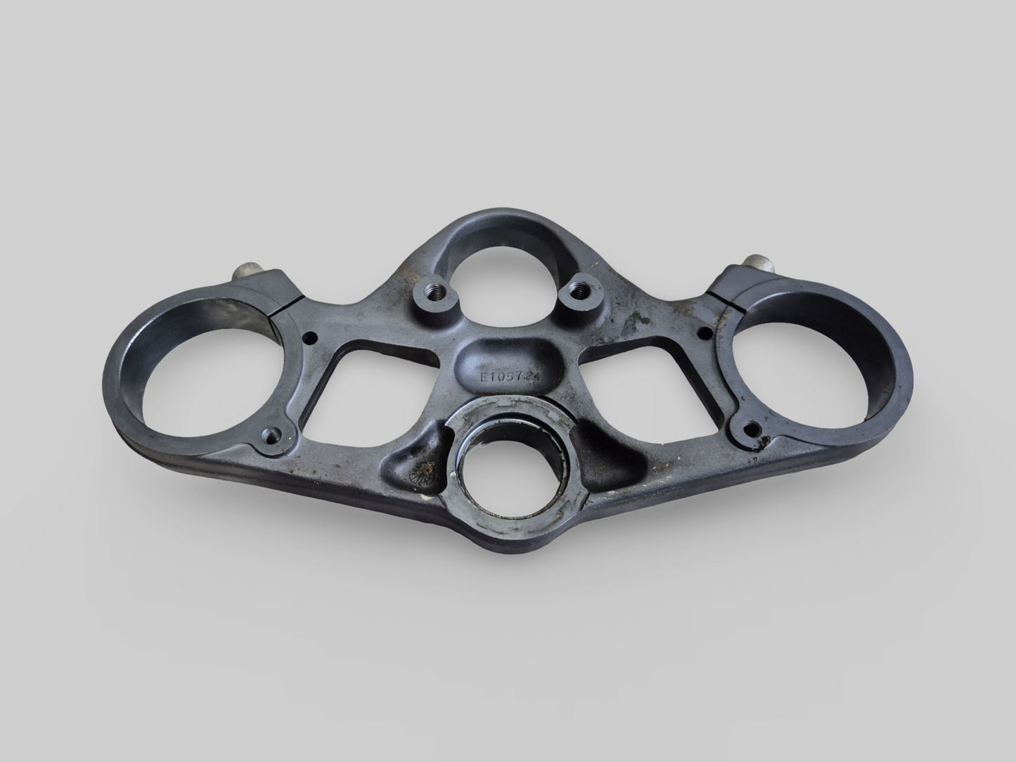 JOUG SUPÉRIEUR TRIPLE PINCE AP8123927 Aprilia RSV Mille 98-03 