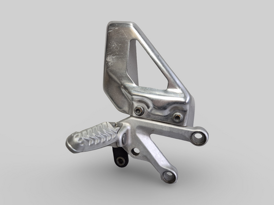 RIGHT-HAND FRONT FOOTREST SUPPORT REARSET AP8154070 Aprilia RSV1000R 04-10 / Tuono 1000R 06-10