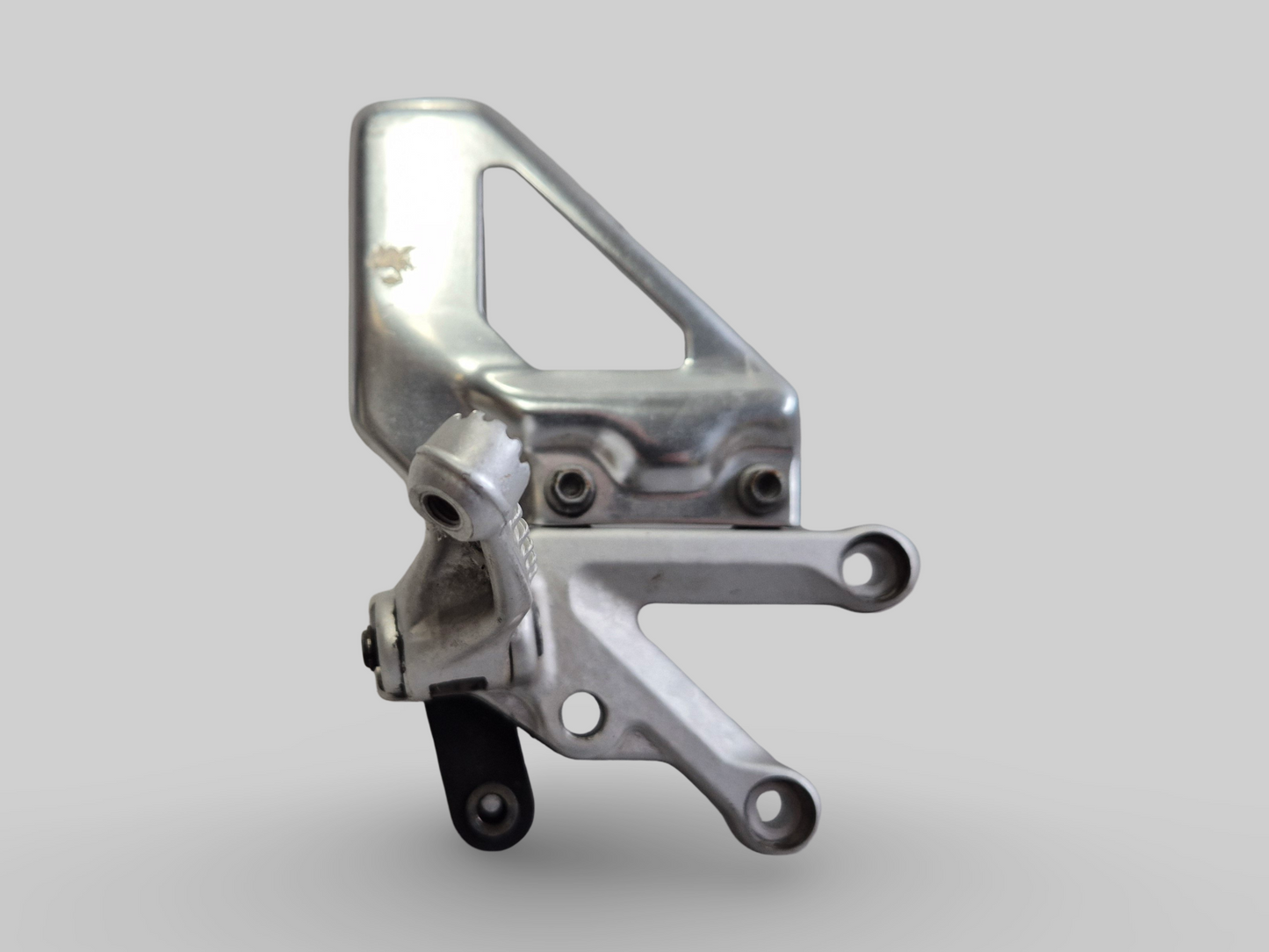 RIGHT-HAND FRONT FOOTREST SUPPORT REARSET AP8154070 Aprilia RSV1000R 04-10 / Tuono 1000R 06-10