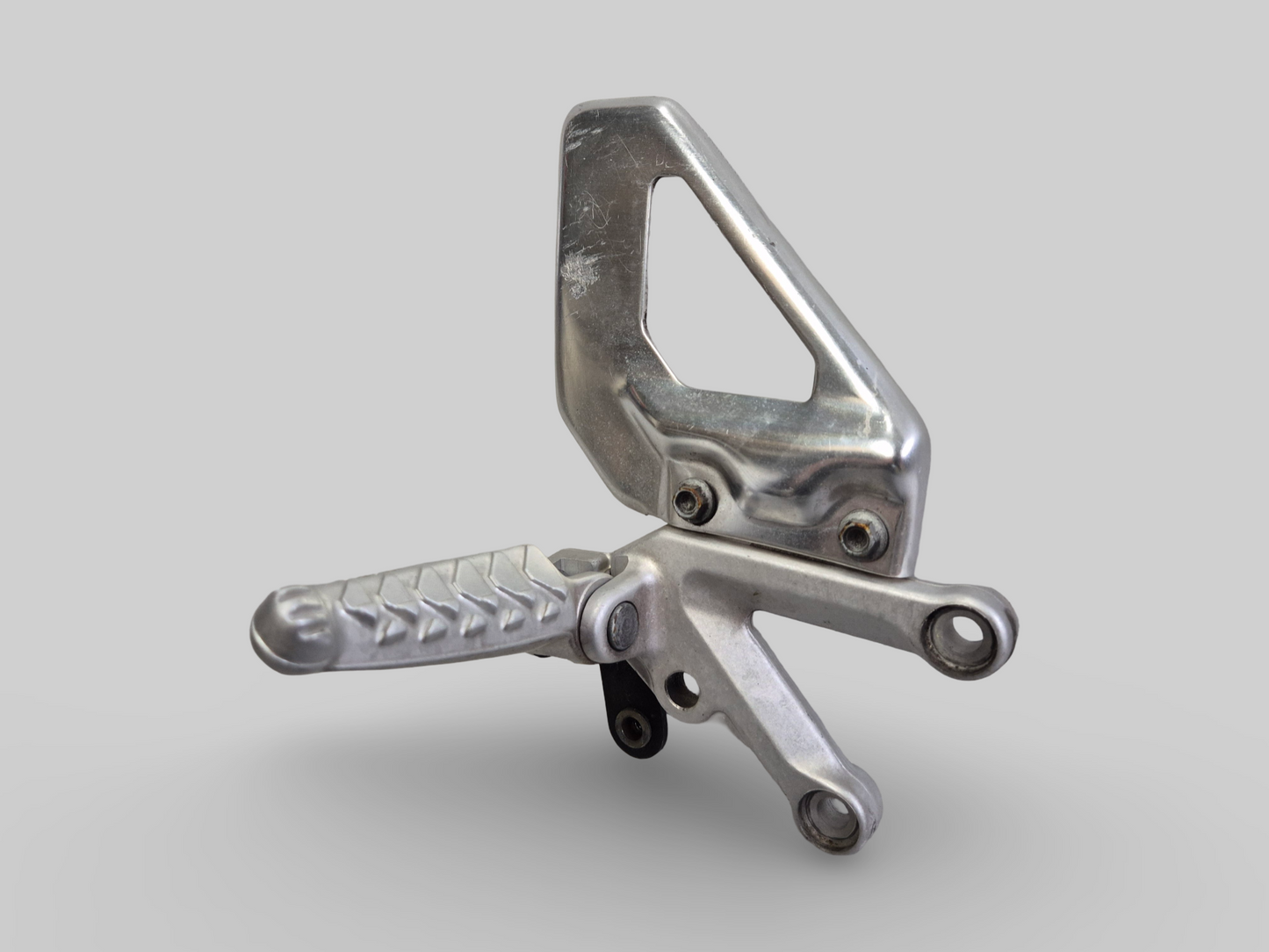 RIGHT-HAND FRONT FOOTREST SUPPORT REARSET AP8154070 Aprilia RSV1000R 04-10 / Tuono 1000R 06-10