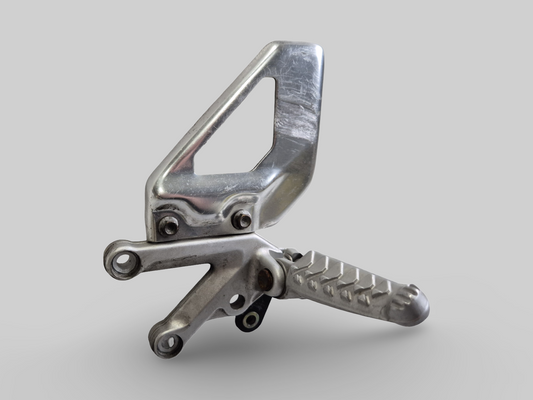 LEFT-HAND FRONT FOOTREST SUPPORT REARSET AP8154069 Aprilia RSV1000R 04-10 / Tuono 1000R 06-10