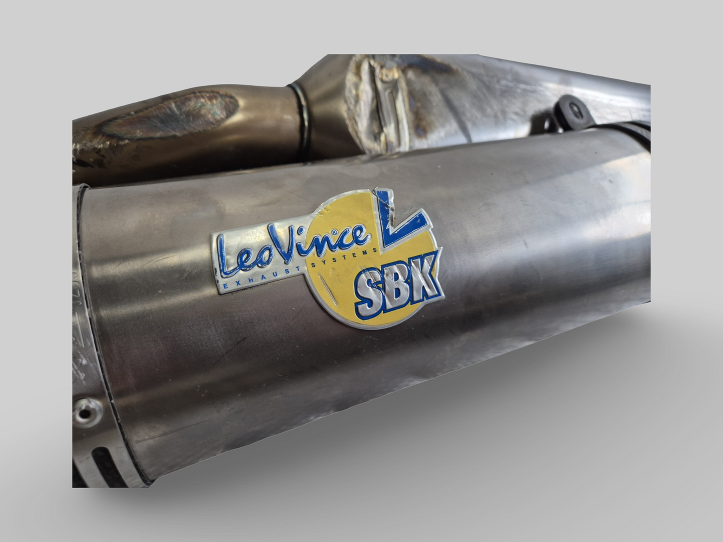 LEOVINCE SBK TITANIUM EXHAUST SLIP-ON SET Aprilia RSV1000R 04-09 / Tuono 1000R 06-09