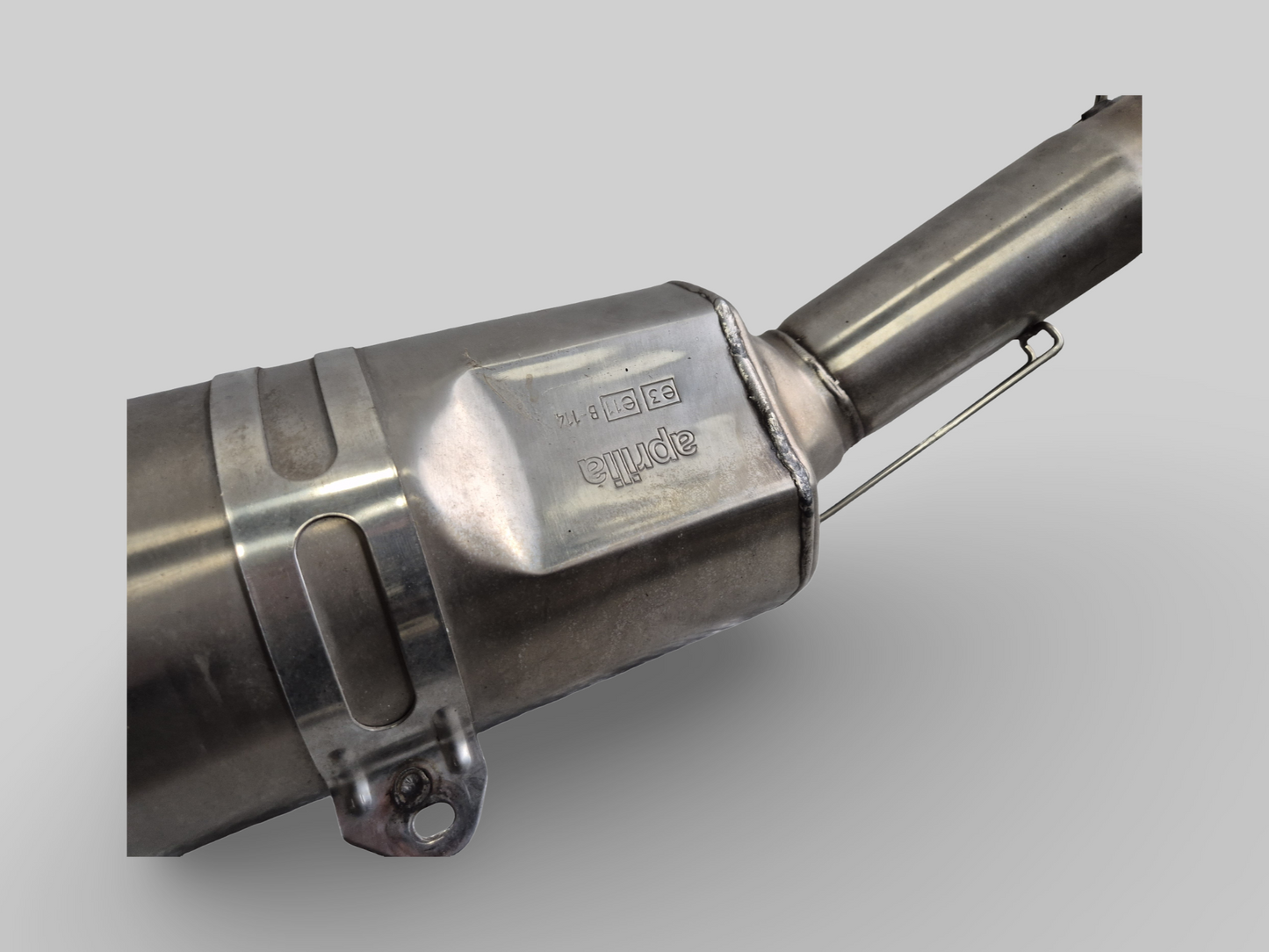 ORIGINAL EXHAUST SILENCER AP8119629 Aprilia RSV Mille 98-03 / Tuono 02-05