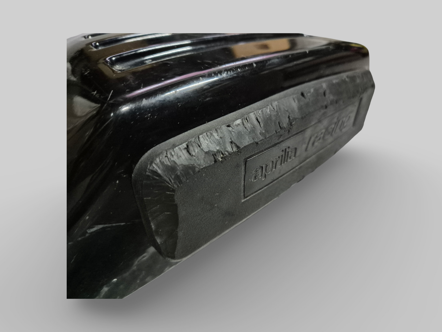 PASSENGER REAR MONOSEAT COWL GLOSS BLACK AP8158688 Aprilia RSV Mille 2001-2002