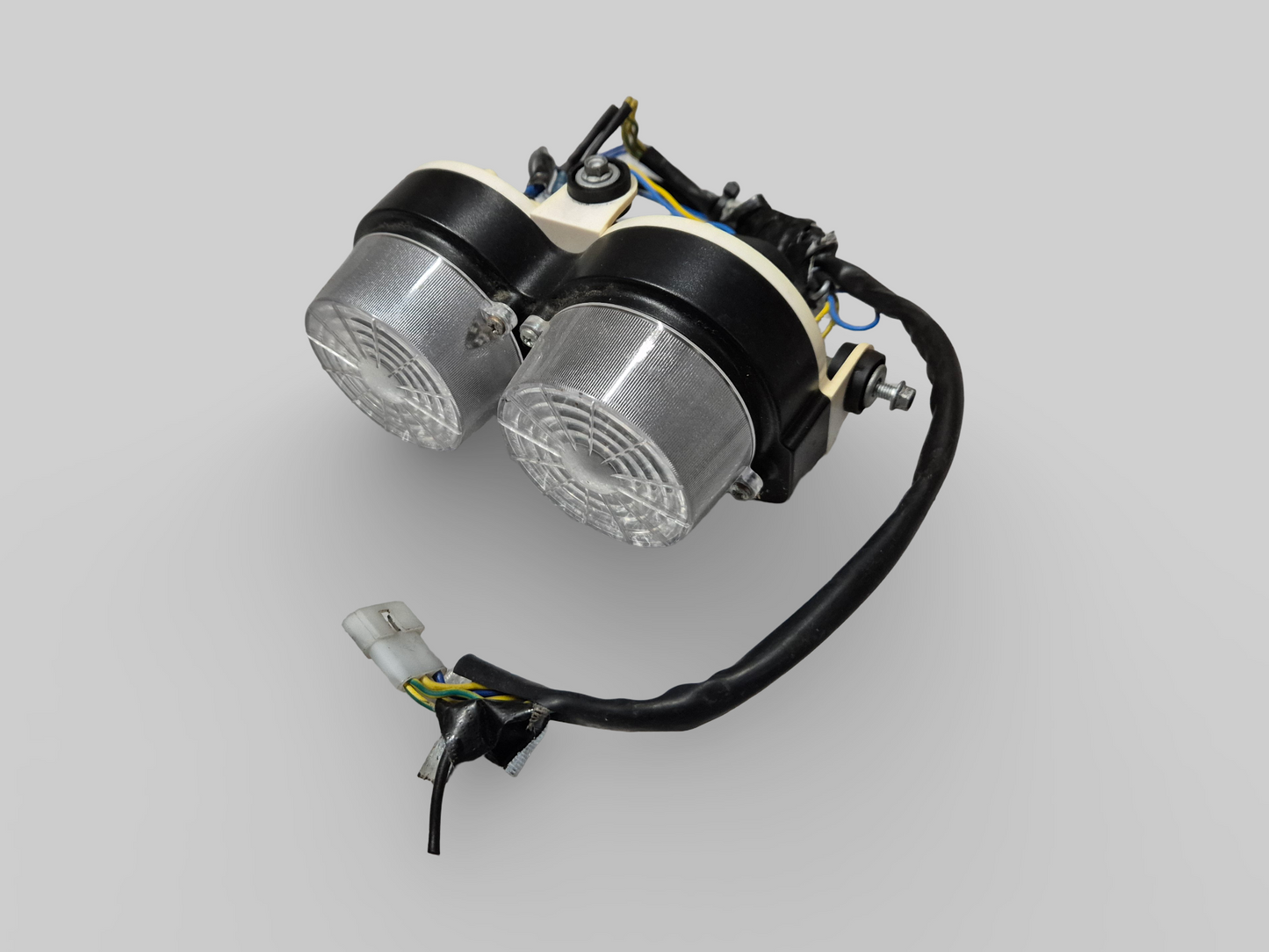 TAIL LIGHT LED CLEAR LENSES AP8127070 Aprilia RSV Mille 2001-2003 /  Tuono 2002-2005