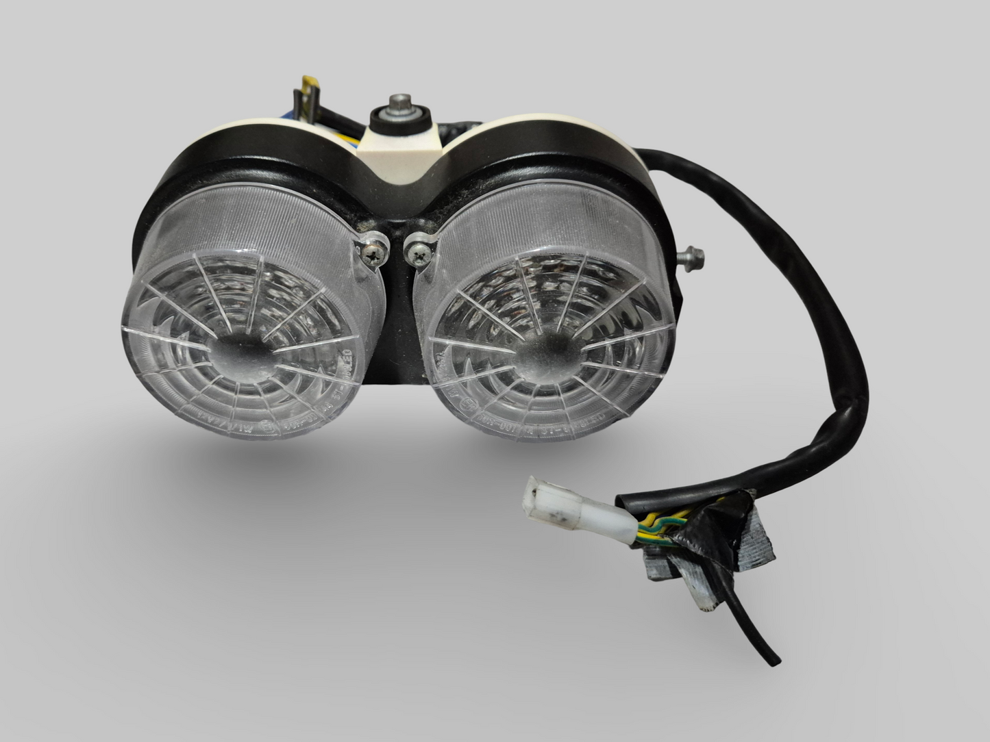 TAIL LIGHT LED CLEAR LENSES AP8127070 Aprilia RSV Mille 2001-2003 /  Tuono 2002-2005