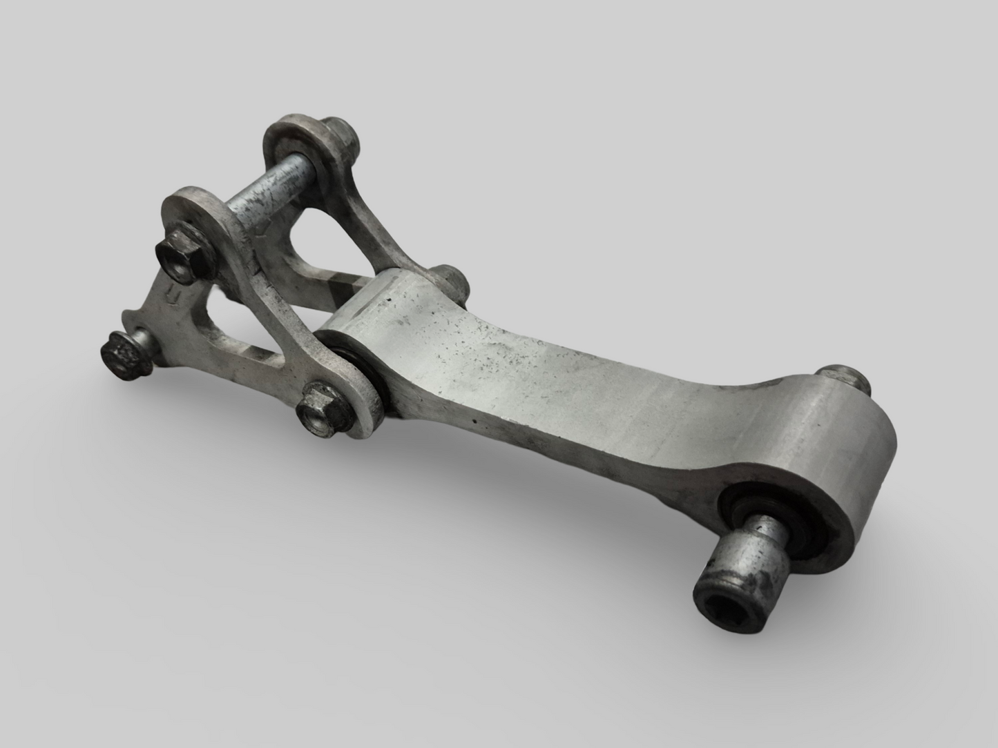 BIELLETTE D'AMORTISSEUR ARRIÈRE DOGBONE AP8135917 Aprilia RSV Mille 1998-2000 