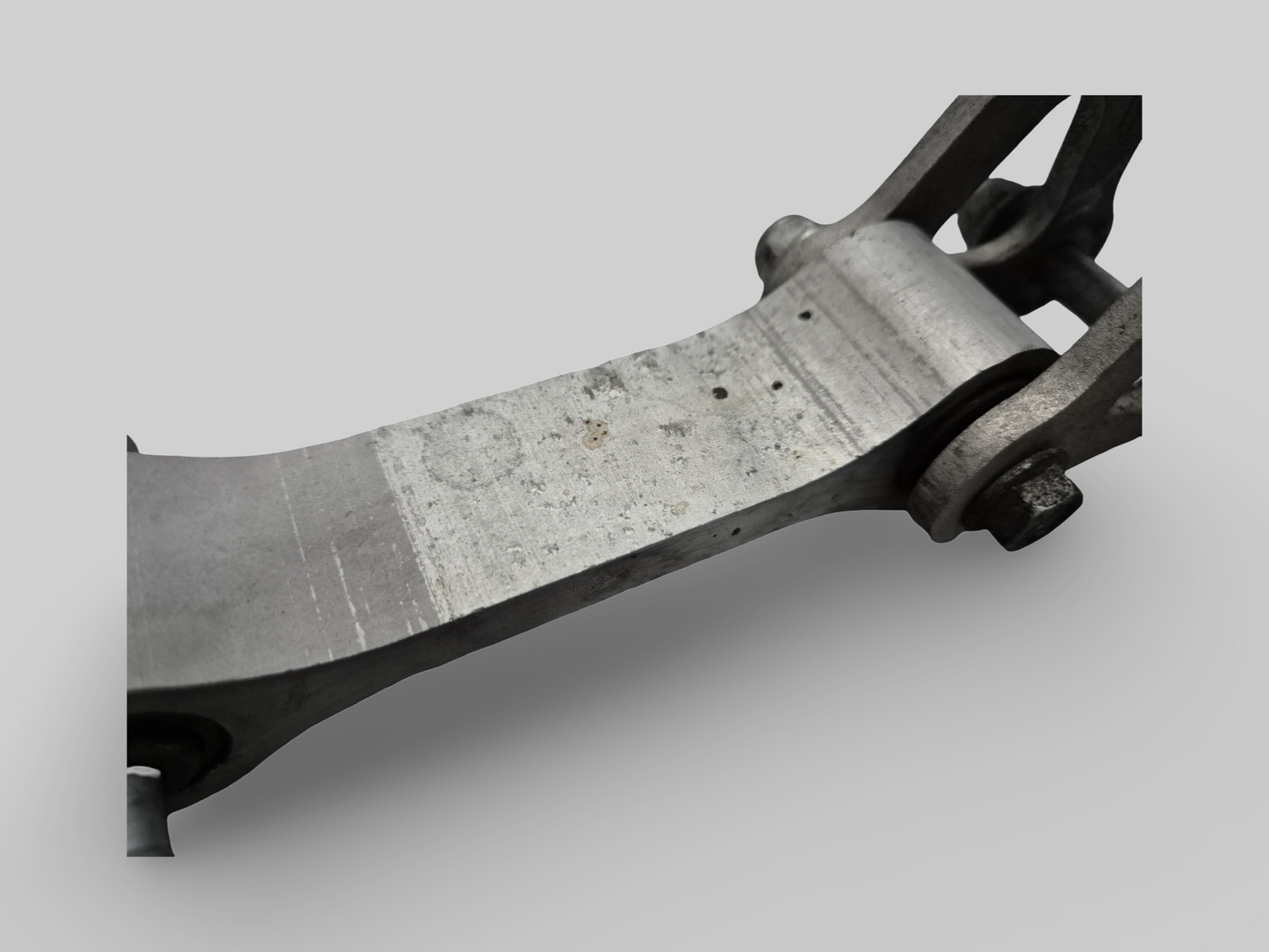 BIELLETTE D'AMORTISSEUR ARRIÈRE DOGBONE AP8135917 Aprilia RSV Mille 1998-2000 