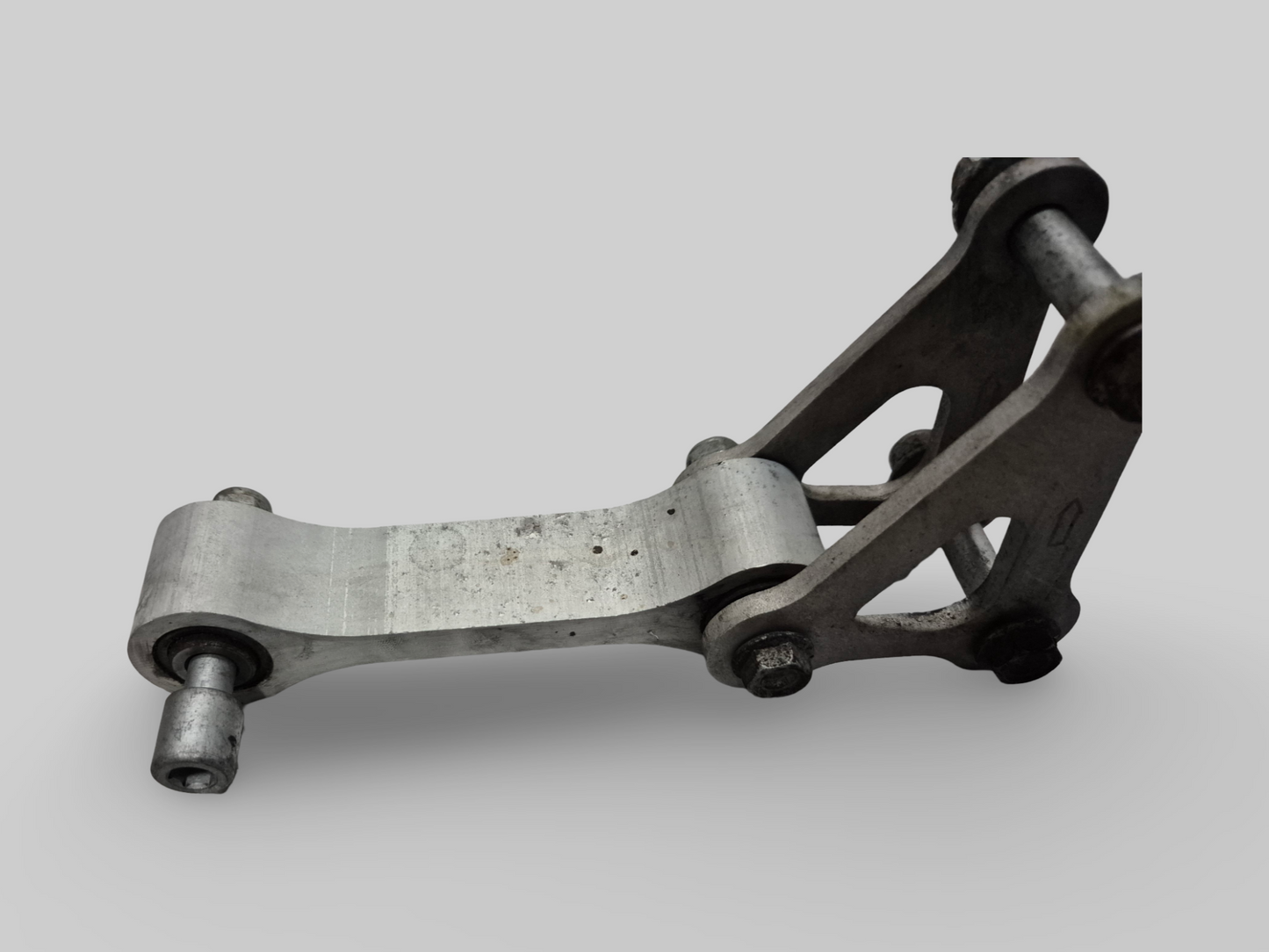 BIELLETTE D'AMORTISSEUR ARRIÈRE DOGBONE AP8135917 Aprilia RSV Mille 1998-2000 