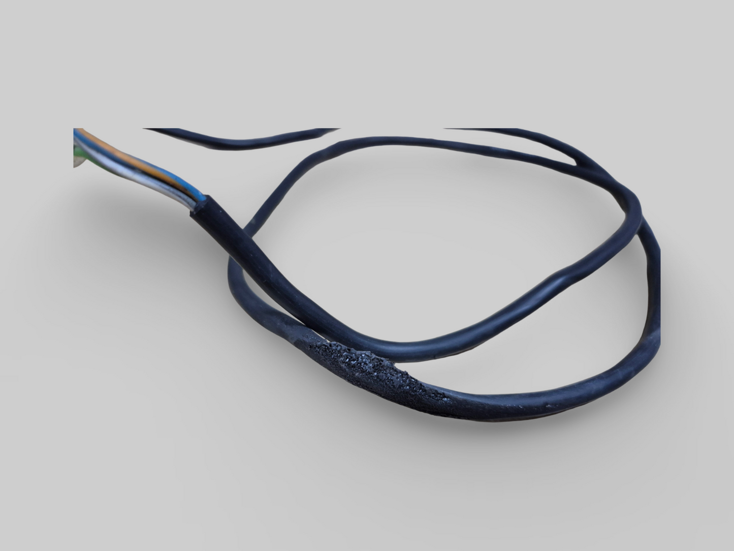 SPEED SENSOR AP8124528 Aprilia RSV 98-03 / SL Falco / RSV4 09-10 / RSV 04-10