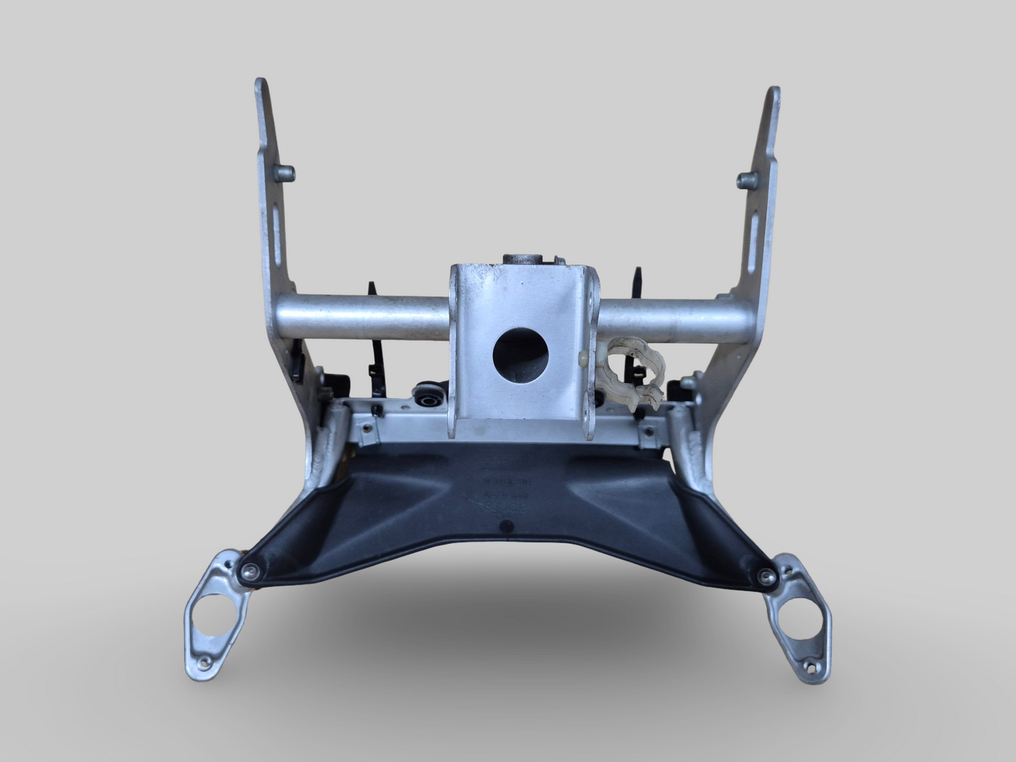 SUPPORT DE GROUPE D'INSTRUMENTS SOUS-CHÂSSIS AVANT AP8135905 Aprilia RSV Mille 98-03 