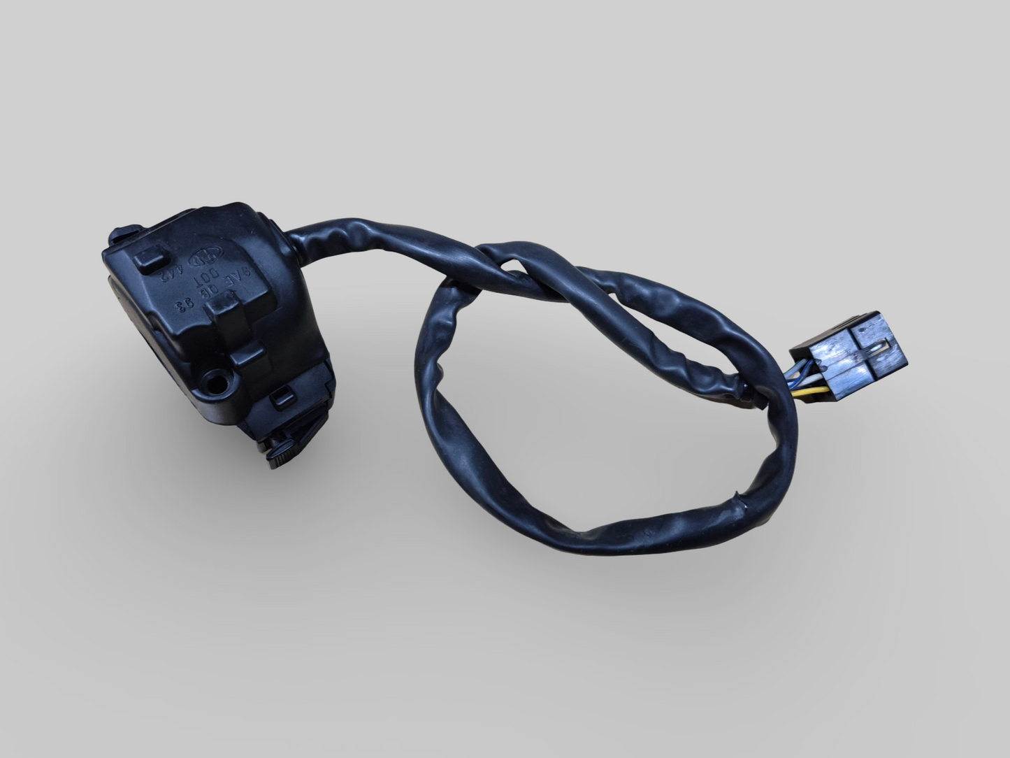 LEFT-HAND SIDE HANDLEBAR LIGHT SWITCH AP8124551 Aprilia RSV Mille 98-03 / Tuono 02-05