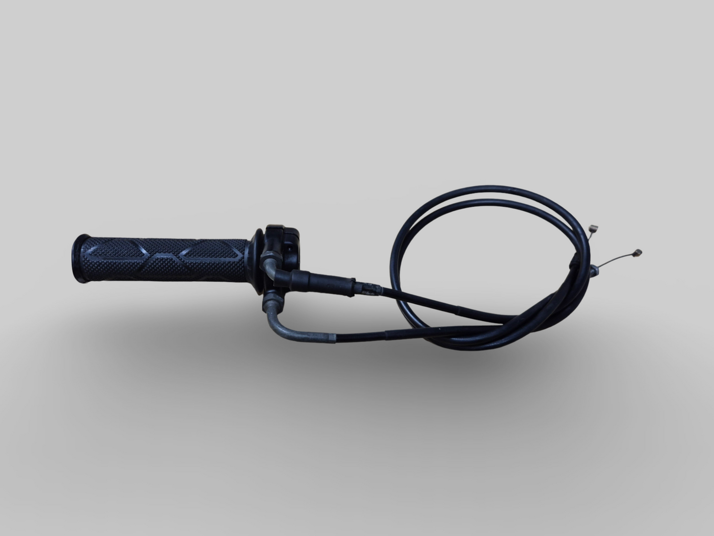 THROTTLE CABLES AP8118501 Aprilia RSV Mille 98-03 / Tuono 02-05 / SL1000 Falco 00-03