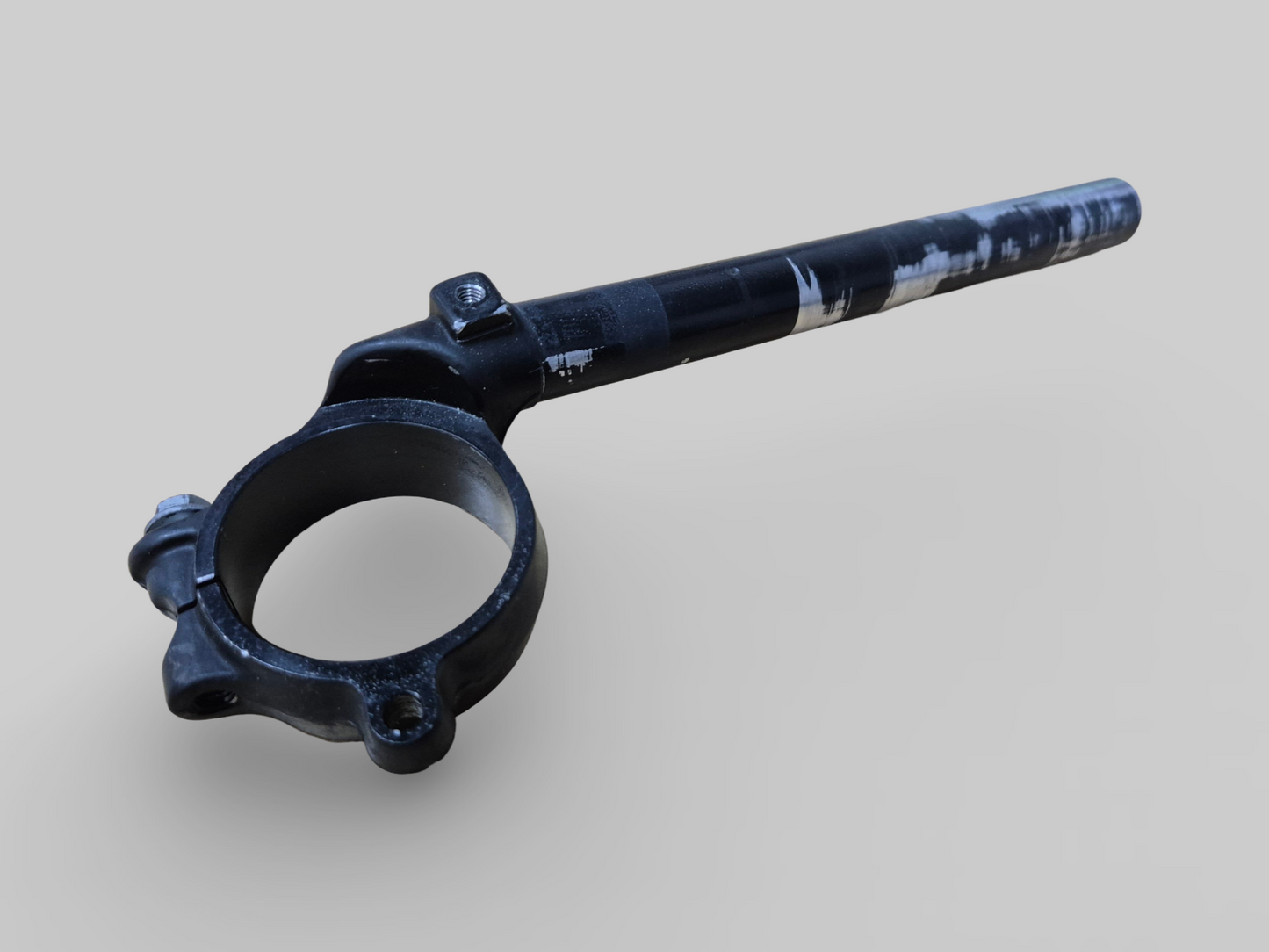 CÔTÉ DROIT 54mm GUIDON CLIP-ON AP8118592 Aprilia RSV Mille 98-03 