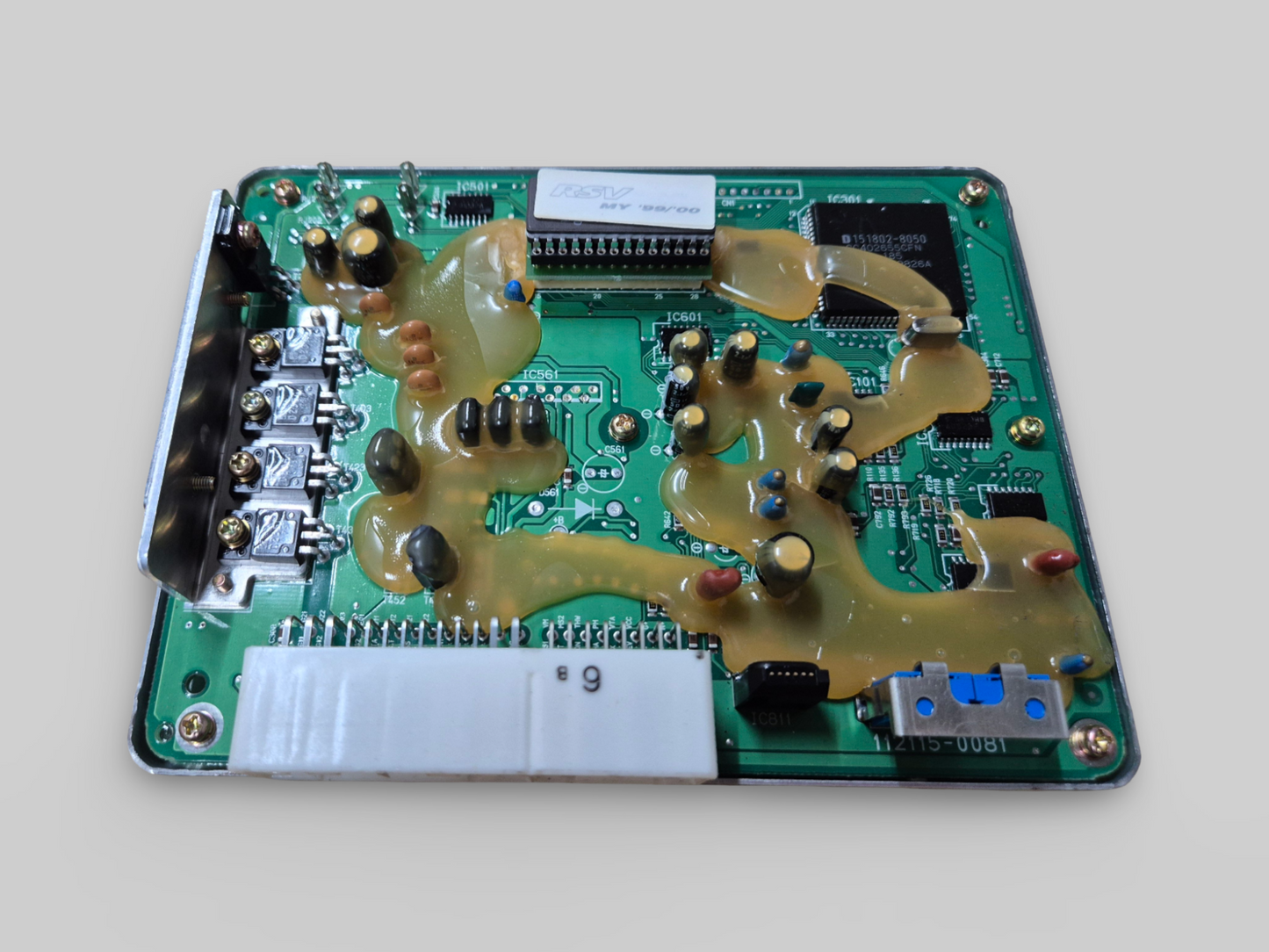 UNITÉ DE COMMANDE MOTEUR ECU AP0265671 EURO549 C EPROM Aprilia RSV Tuono 02-05 