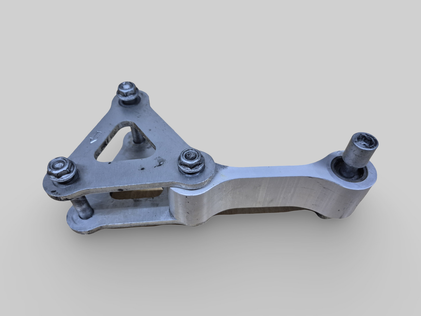 REAR SHOCK LINKAGE DOGBONE AP8135917 Aprilia RSV Mille 1998-2000 / Sl1000 Falco 2000-2003